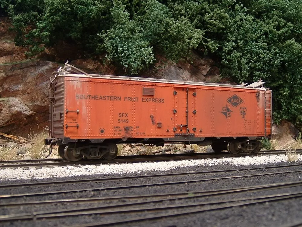 Early SFX Intermoutain iced-reefer