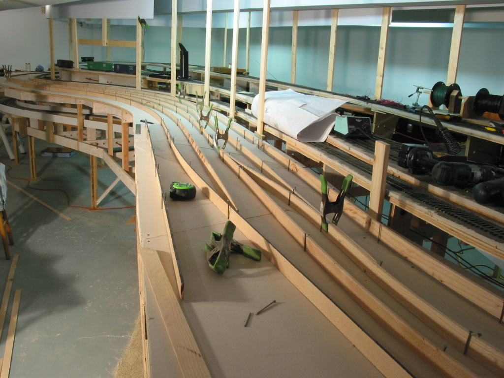  Splines, clamps, thinking thru operations.......  The peninsula styrene skyboard is being added at this time as well. 
