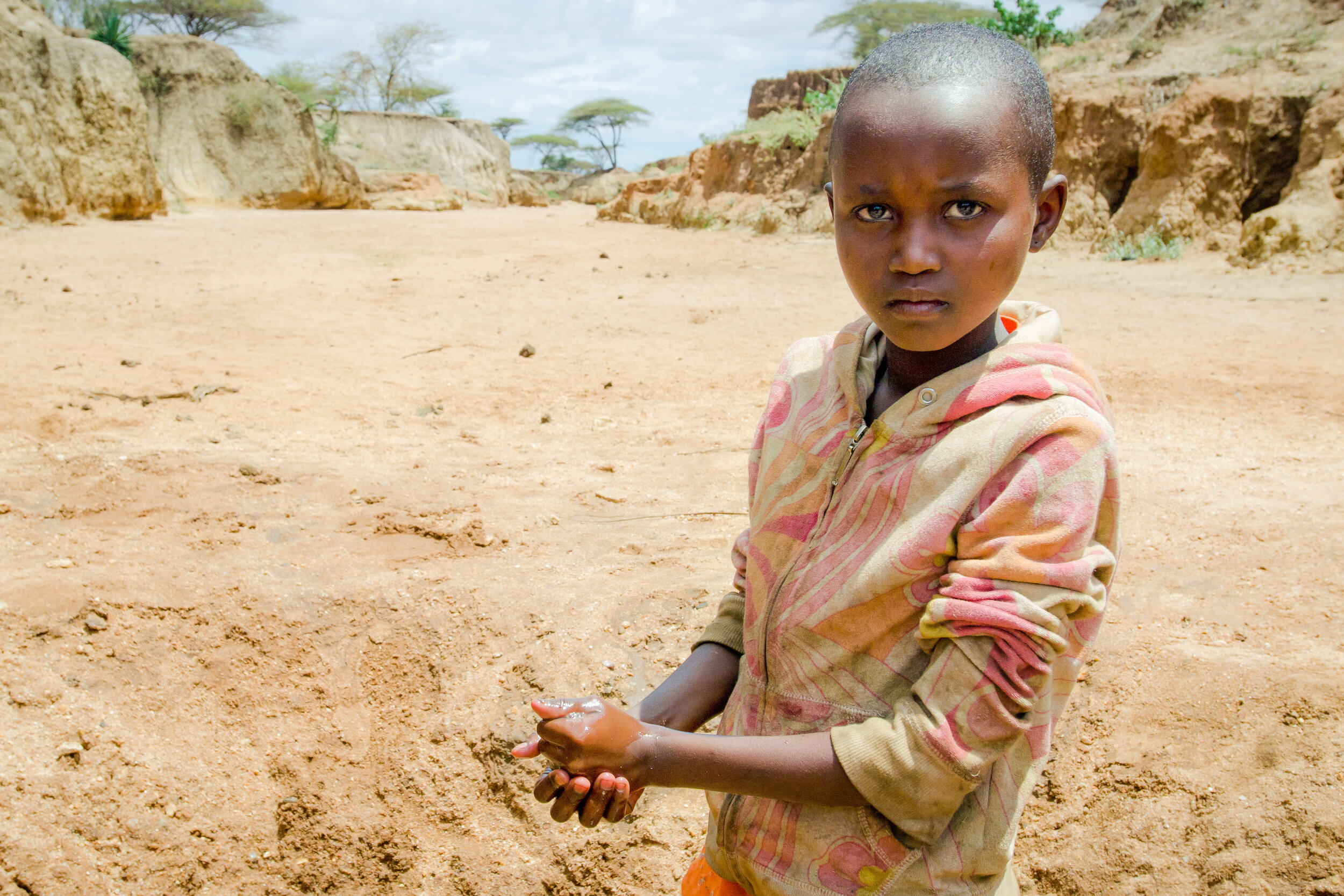 This work is mainly done by children and women. (Copy)