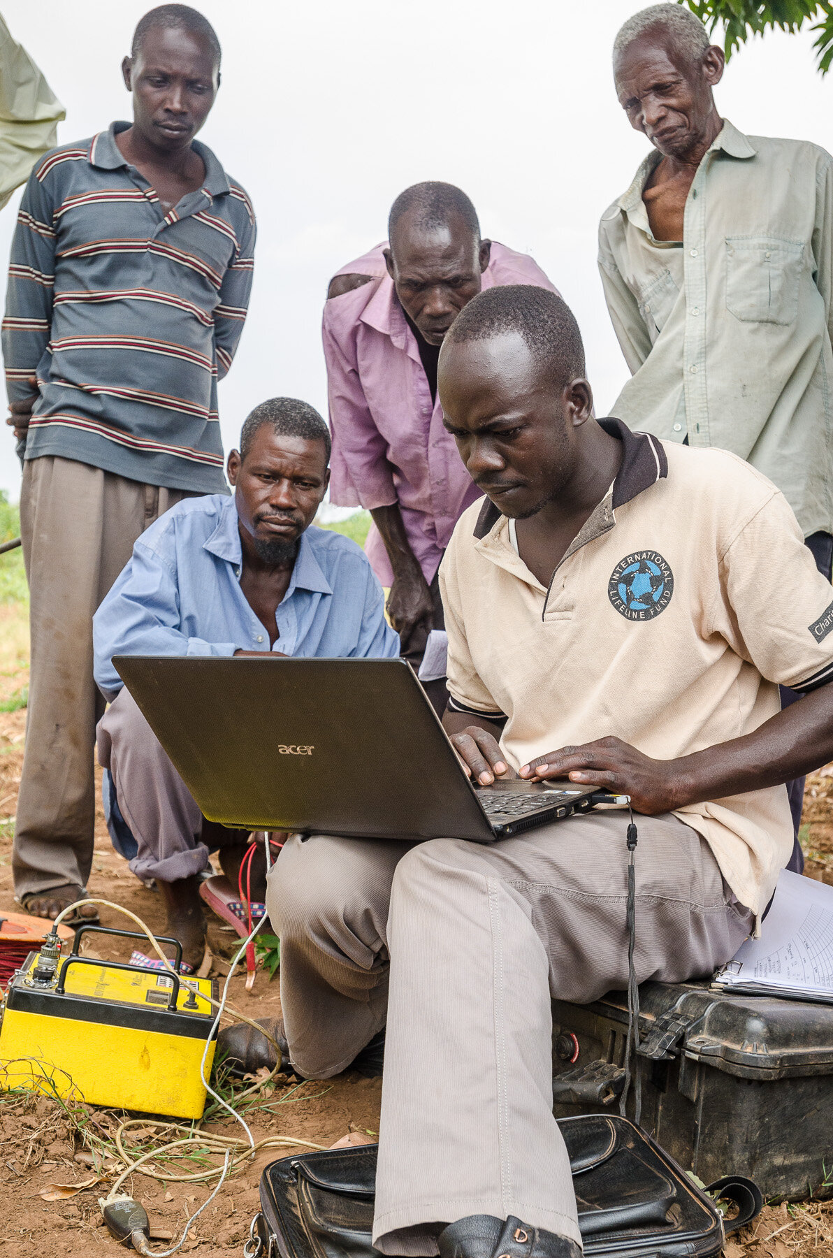 130129_Uganda_Pallisa__Day9_Kachuru_Geophysical_206.jpg