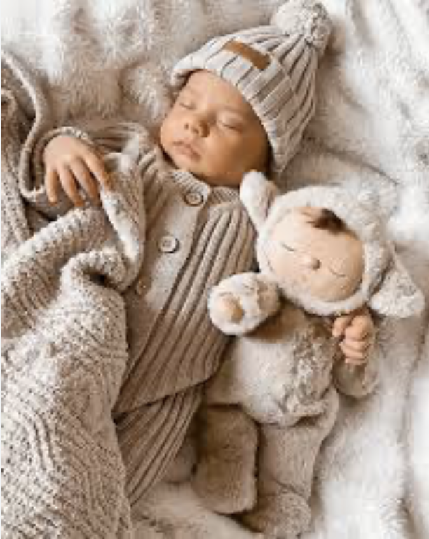 CAREMOM. KIDSWEAR CLOTHING