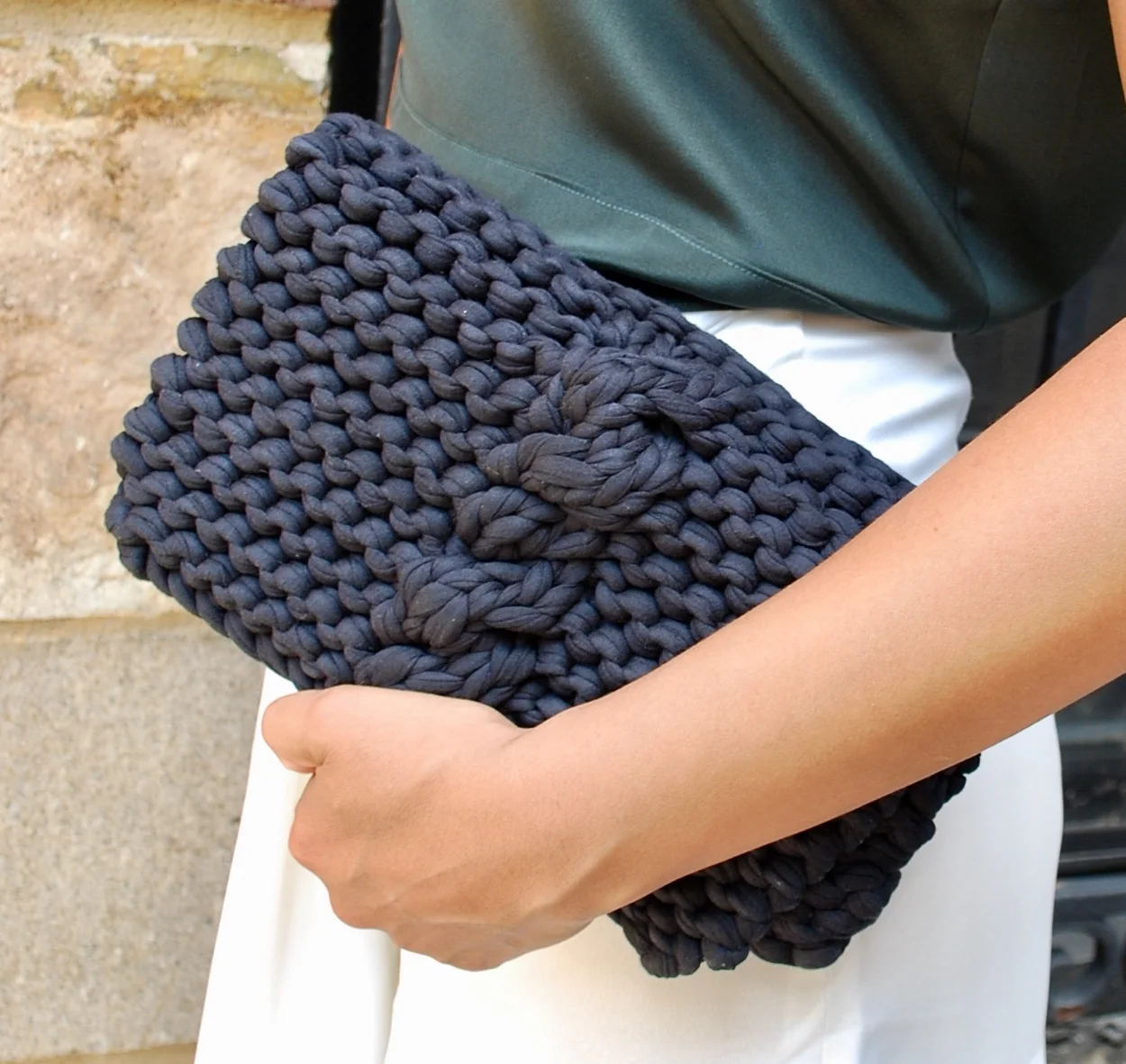 DB3FFB40-87E9-4213-A54C-40BFB5085315