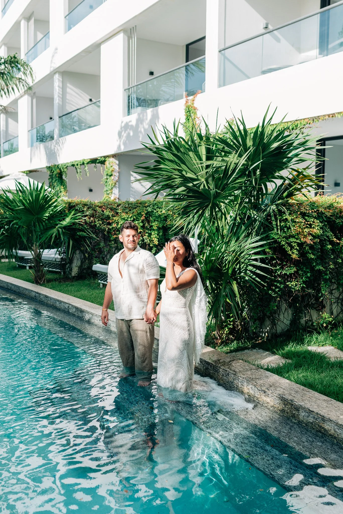 MexicoPoolCouplesPhotos-17.jpg