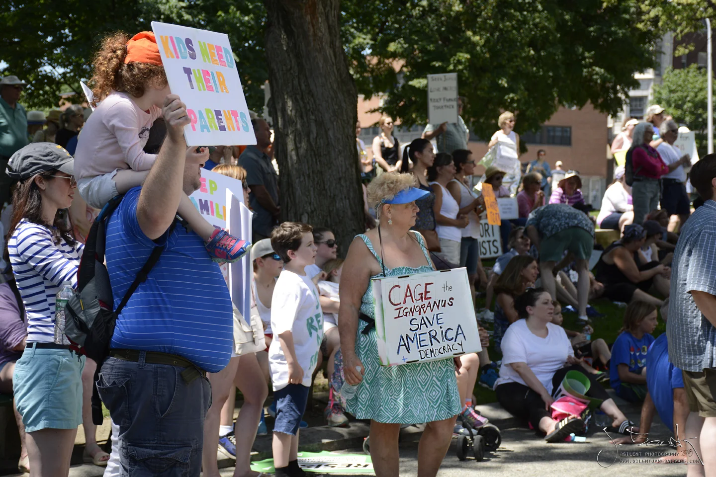 Crowd 1106 sm.jpg