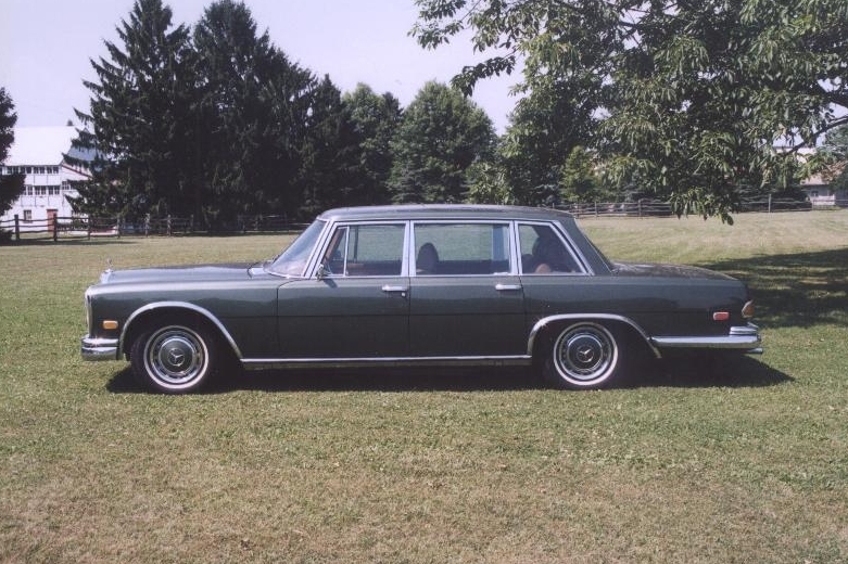 2215 1972 600 SWB 3.jpg
