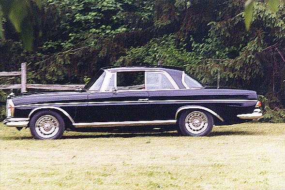 9002 1967 300SE Coupe 8.jpg