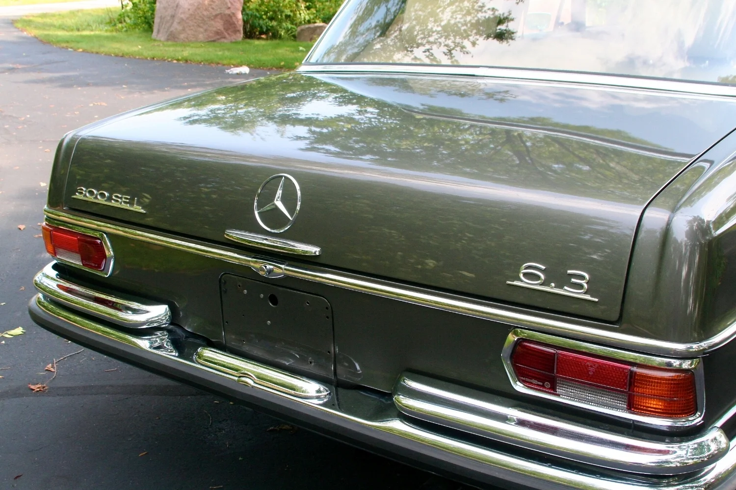 VIN4047 300SEL 6.3 8.jpg