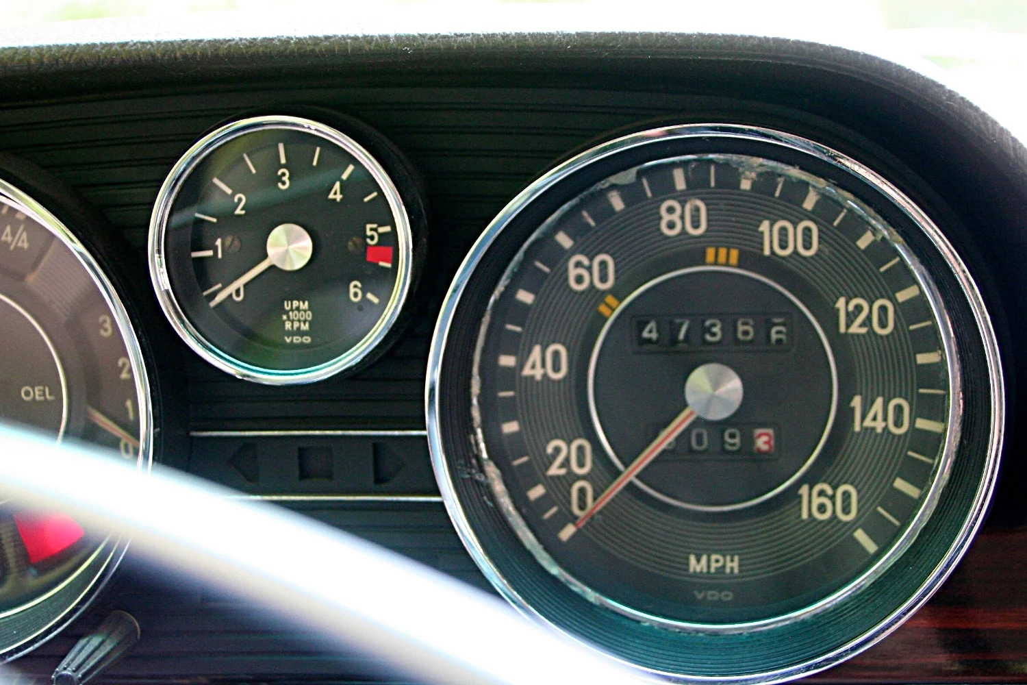 VIN4047 300SEL 6.3 14.jpg