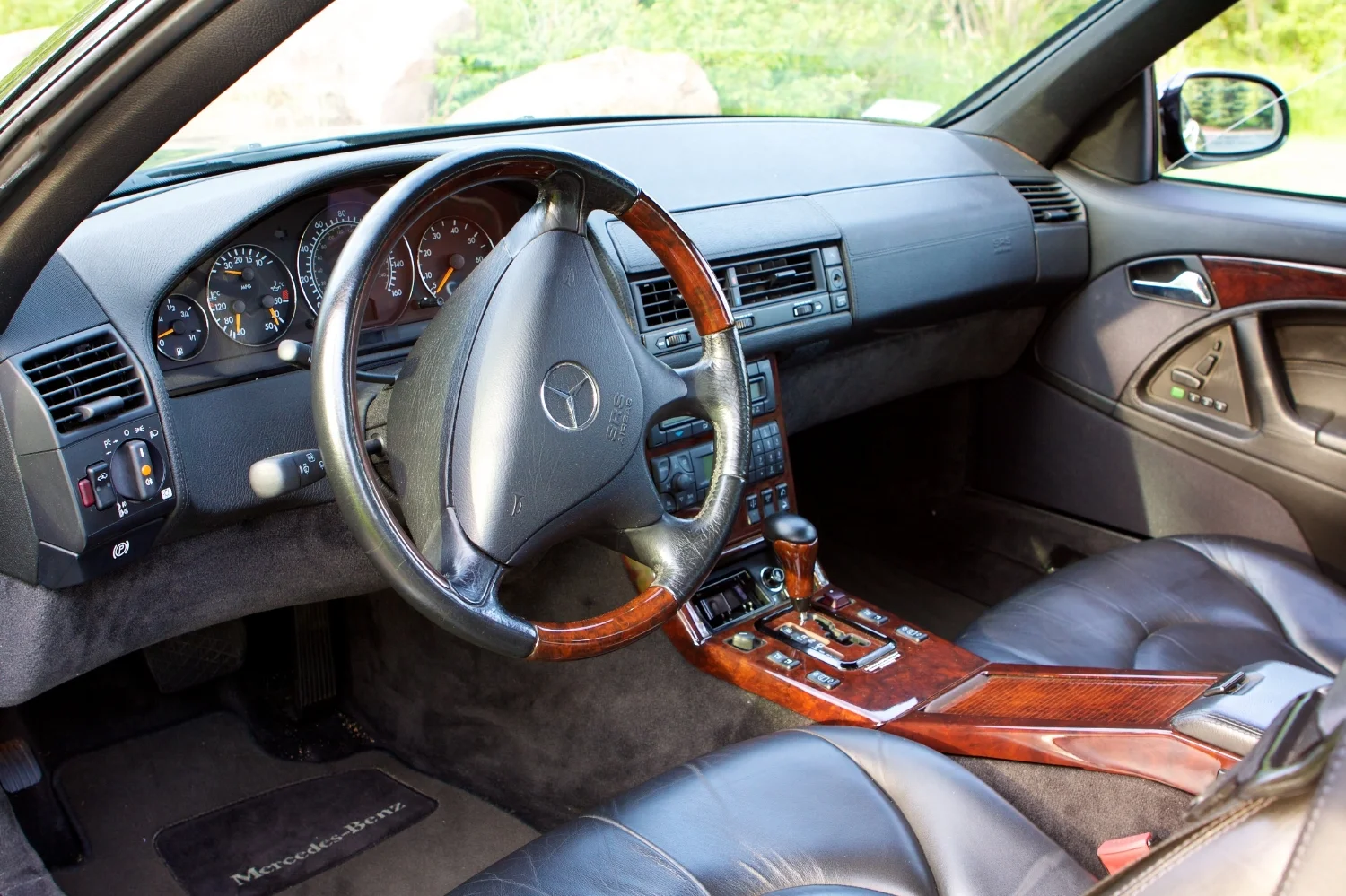 20110614 Mercedes Photo Shoot 2.jpg