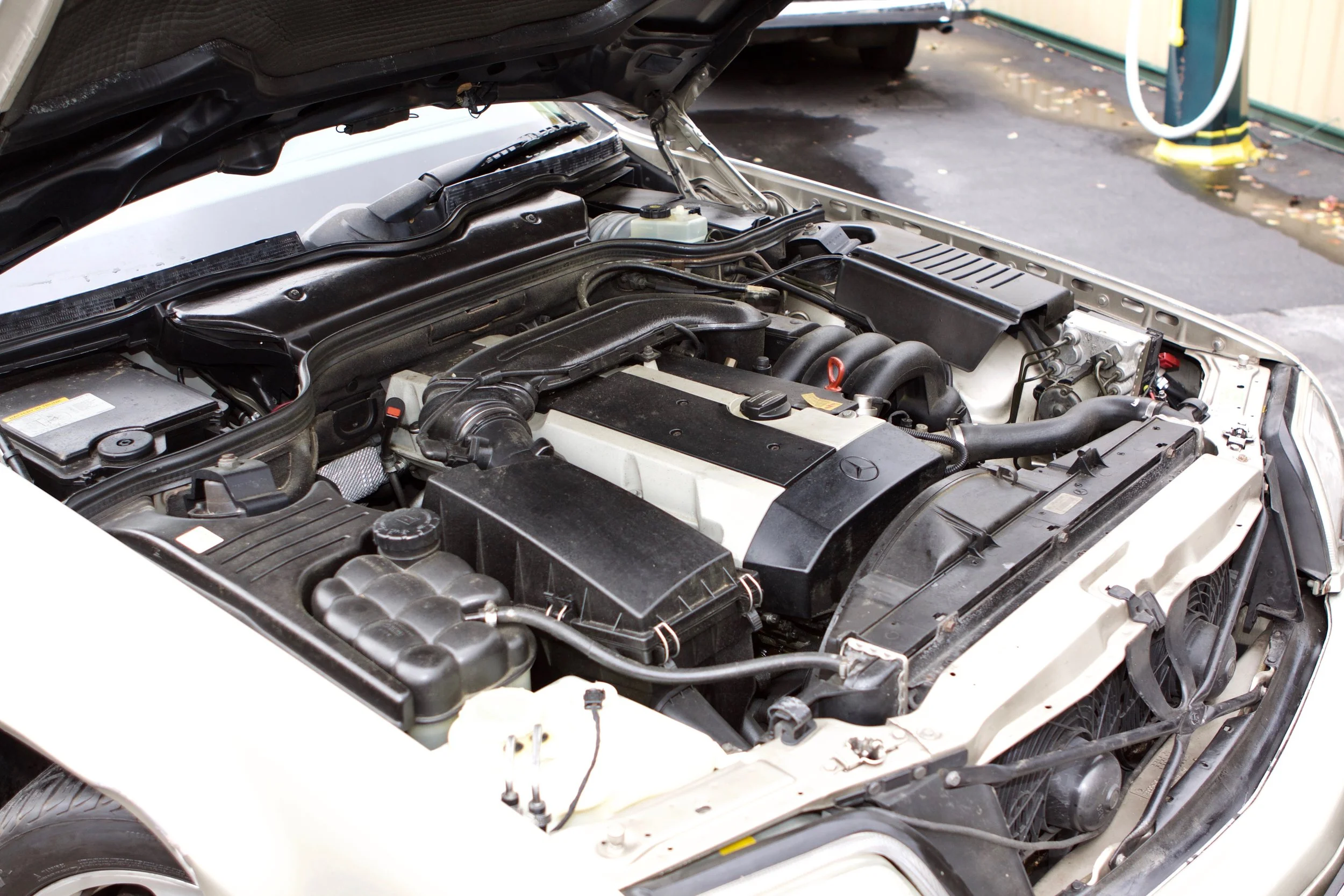 20181006 VIN2133 1997 SL320 - 5.jpg