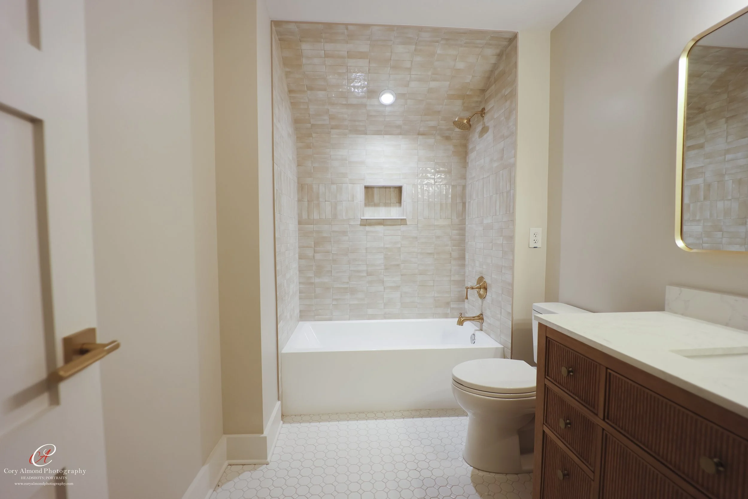 Real Estate Remodel-21.jpg