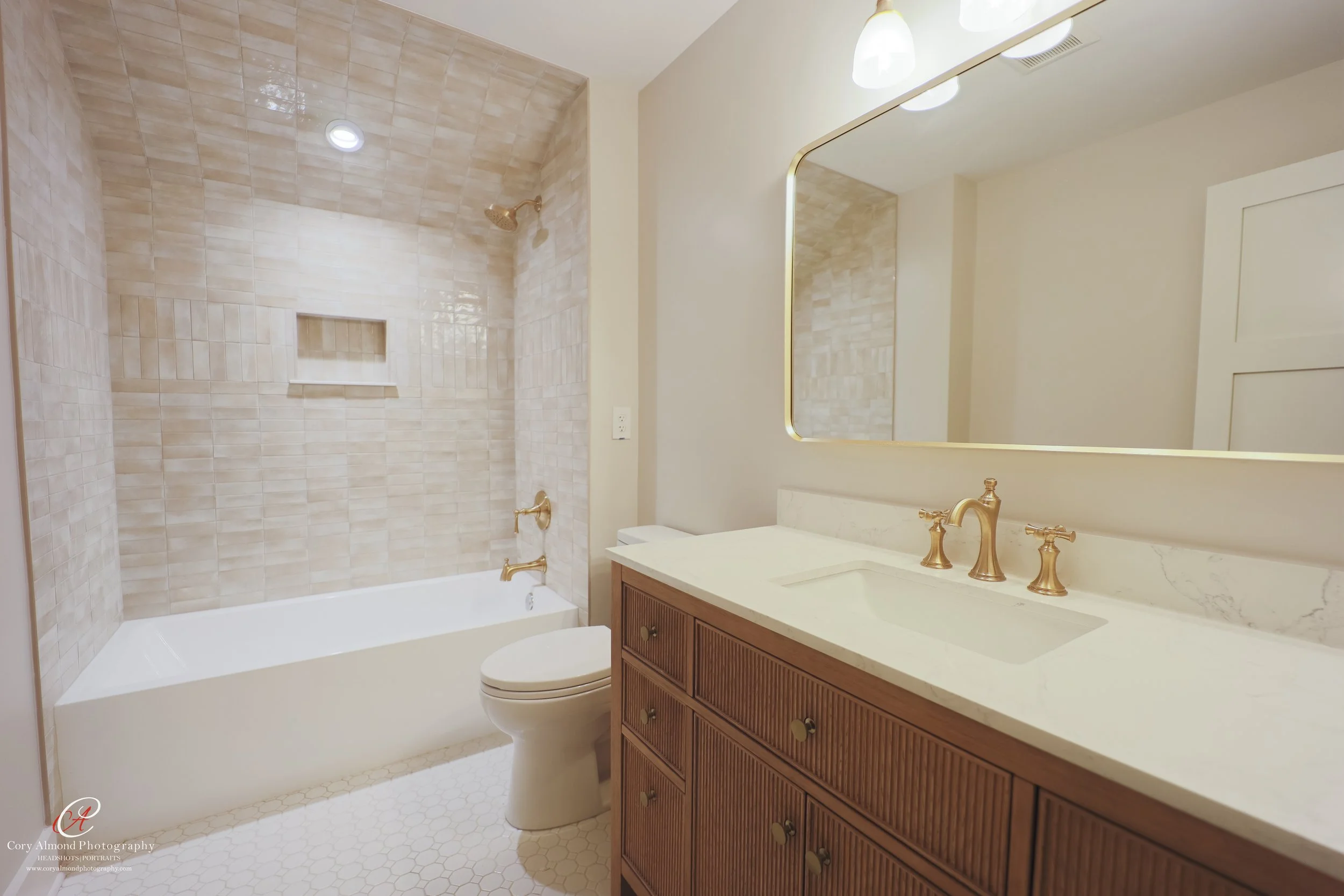 Real Estate Remodel-22.jpg