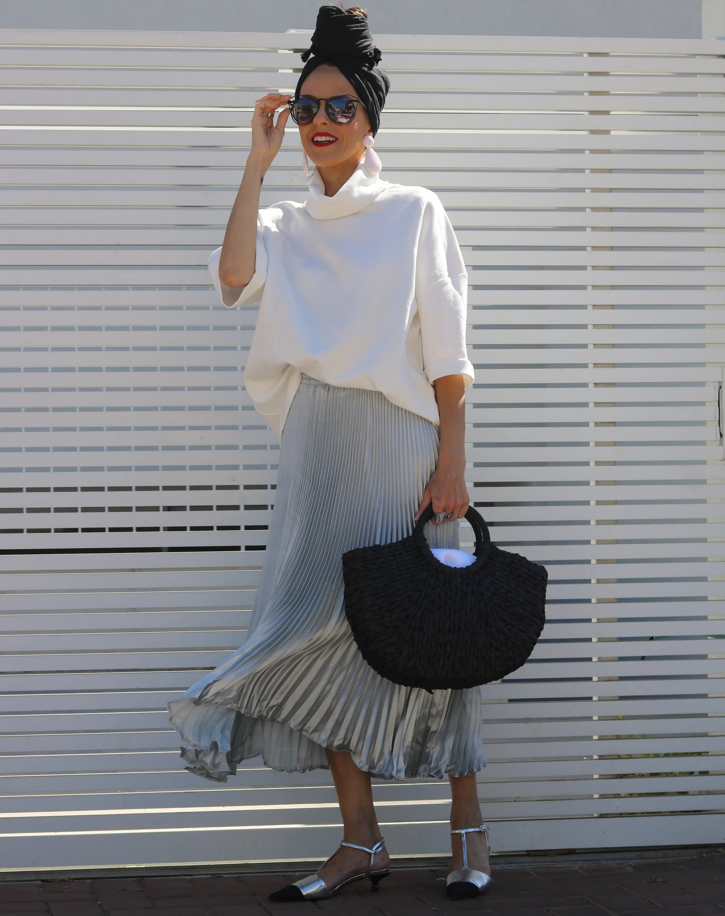 Top, Zara, Skirt, AliExpress, Shoes and Bag, both Zara, Sunglasses, Meirav’s one, Earrings, Zara