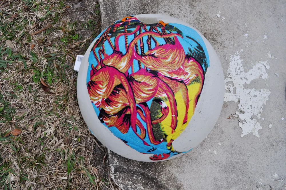 Beach towel fragment. PAMM installation by Gean Moreno and Ernesto Oroza (2014)