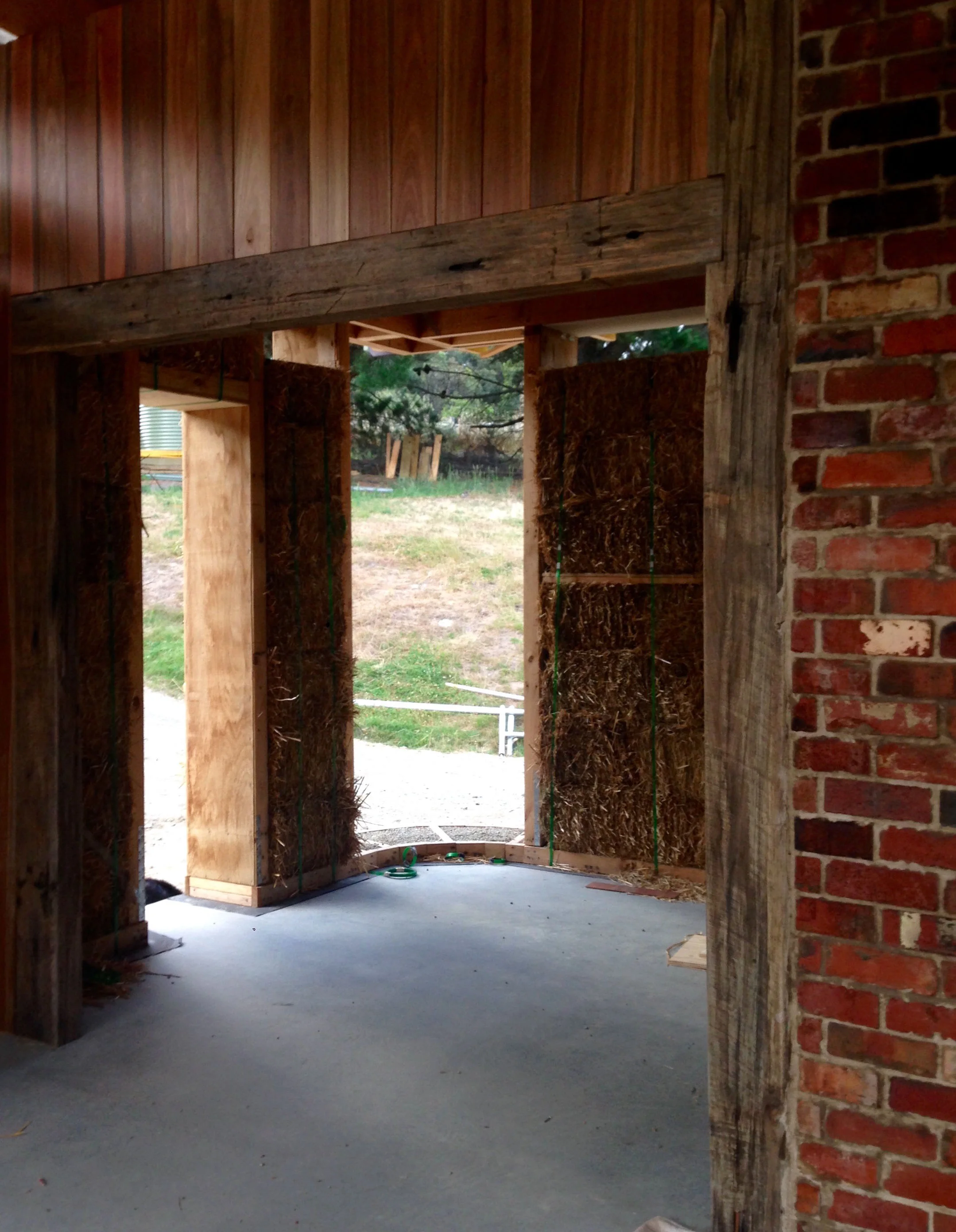 Integral Engineers Projects - Strawbale Home - Image 7.jpg