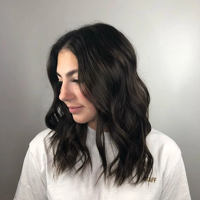 I&rsquo;m taking clients on Wednesdays at @cardamones_salon! Stop by and get the autumnal hair of your dreams 🍂🍁🍃 DM me for price estimates if you&rsquo;ve seen me before!