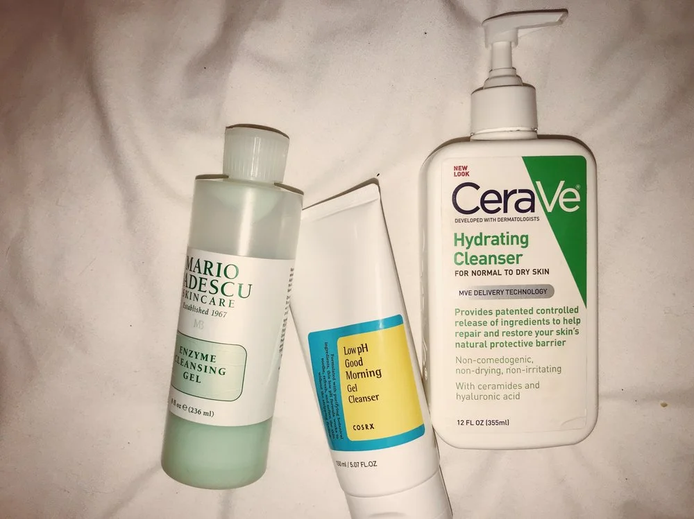 Gel Cleansers Are Best for Oily Skin