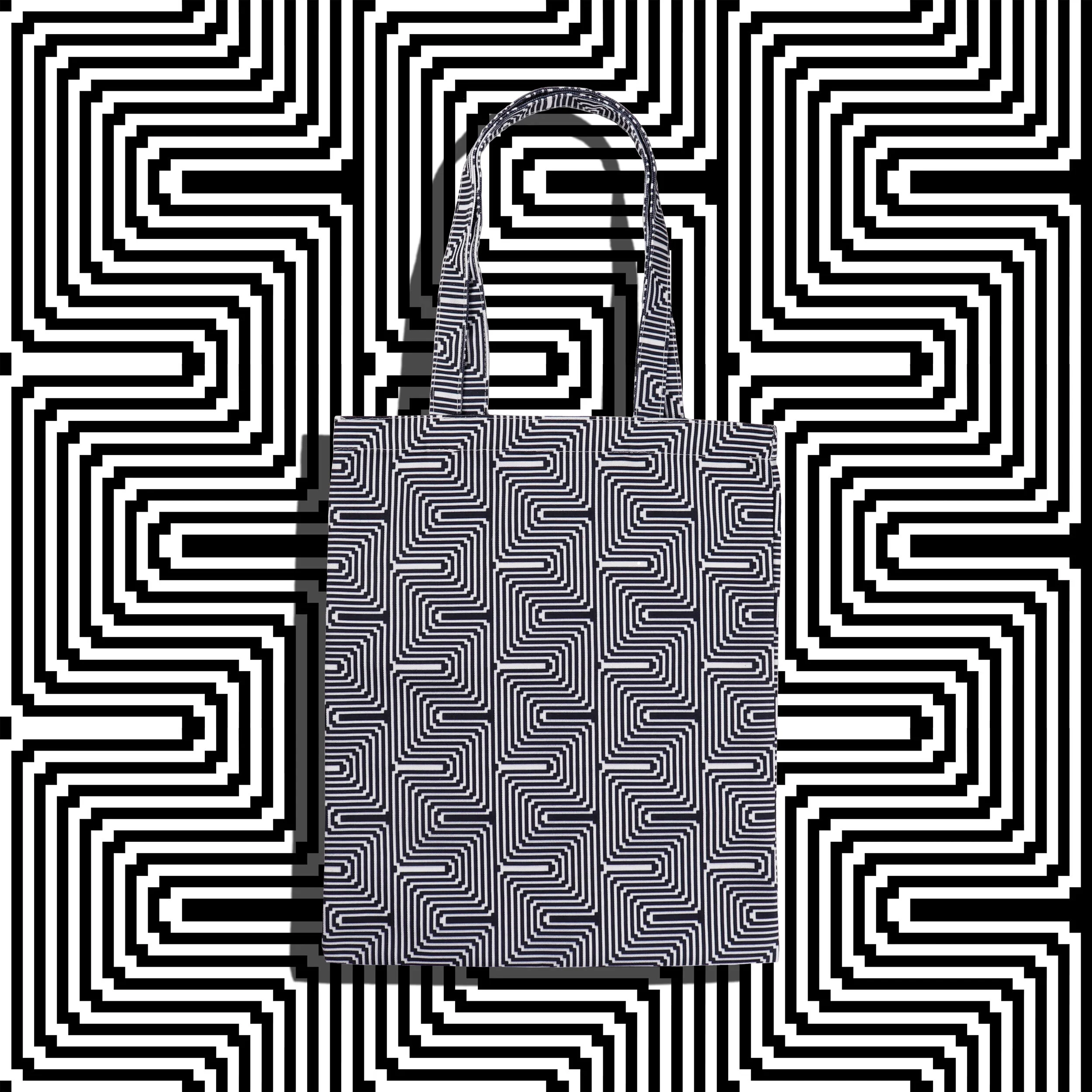 PP_TOTE_001_bg.jpg