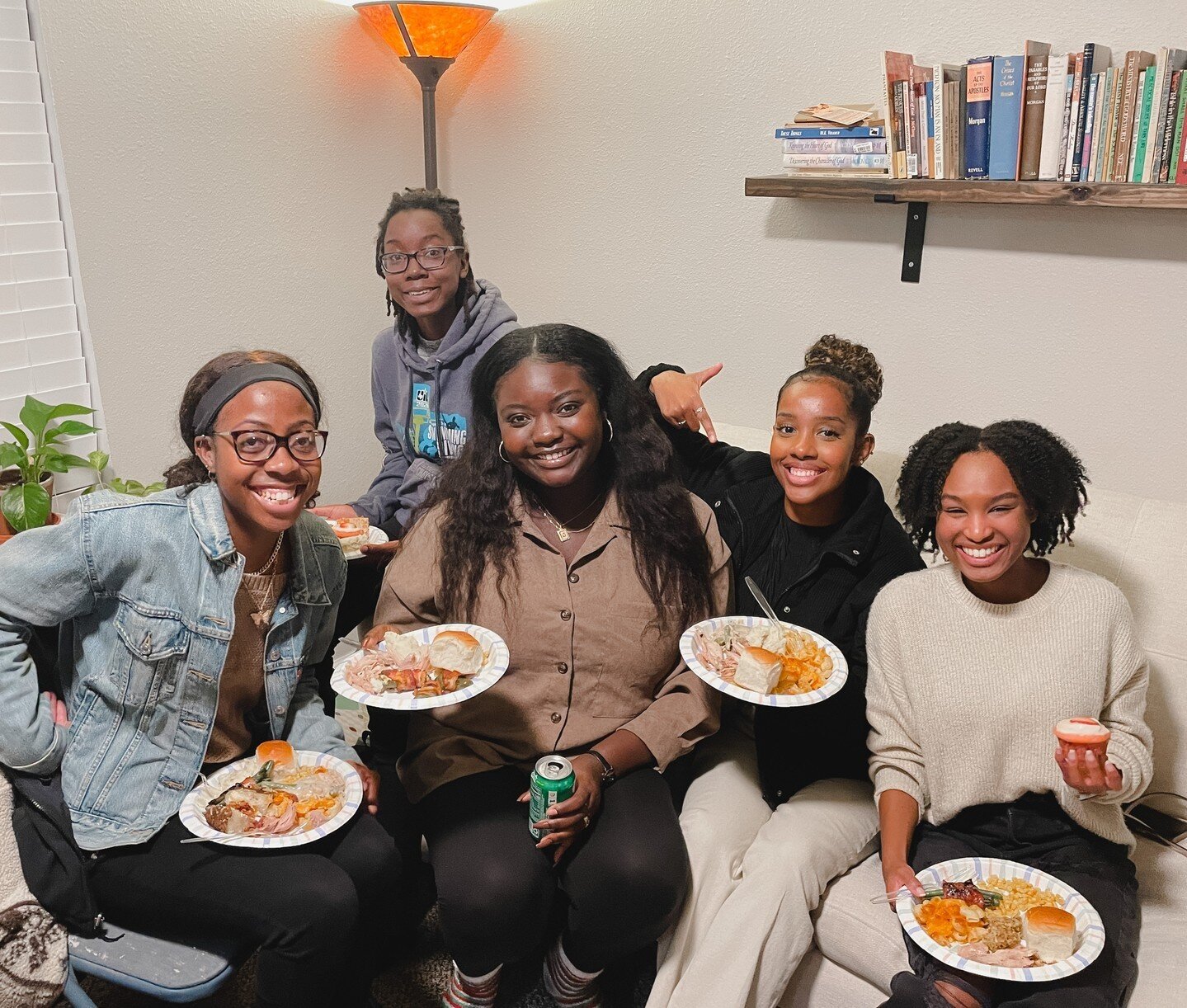 Happy Thanksgiving Runners!!🍽😋🦃🤩

We hope you take time to reflect on all God has done in and through your lives as you spend time with family and friends! 

&ldquo;Praise the LORD. Give thanks to the LORD, for he is good; his love endures foreve
