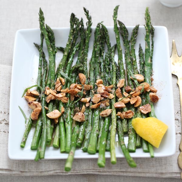 FoodieCrush-Roasted-Asparagus-009.jpg