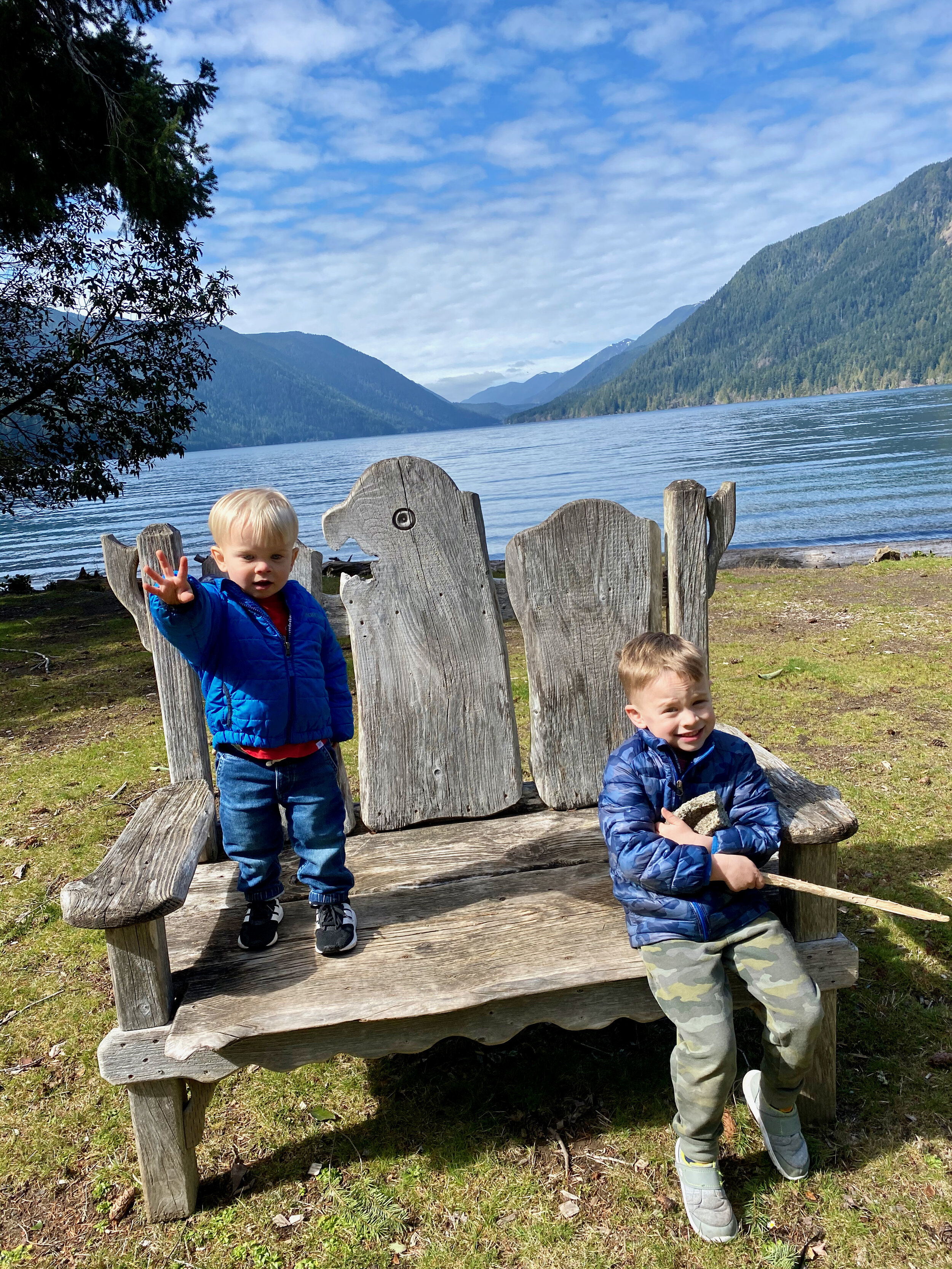 Cresent Lake Lodge