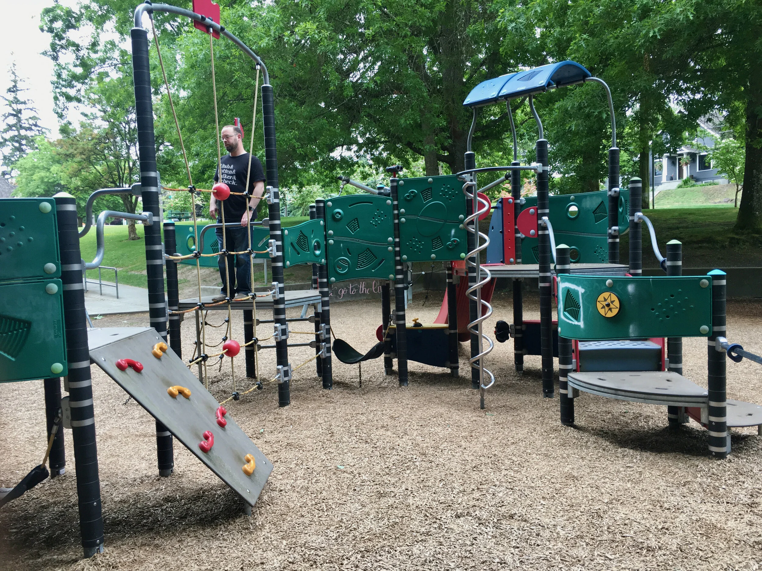 The 411 on Tacoma Playgrounds