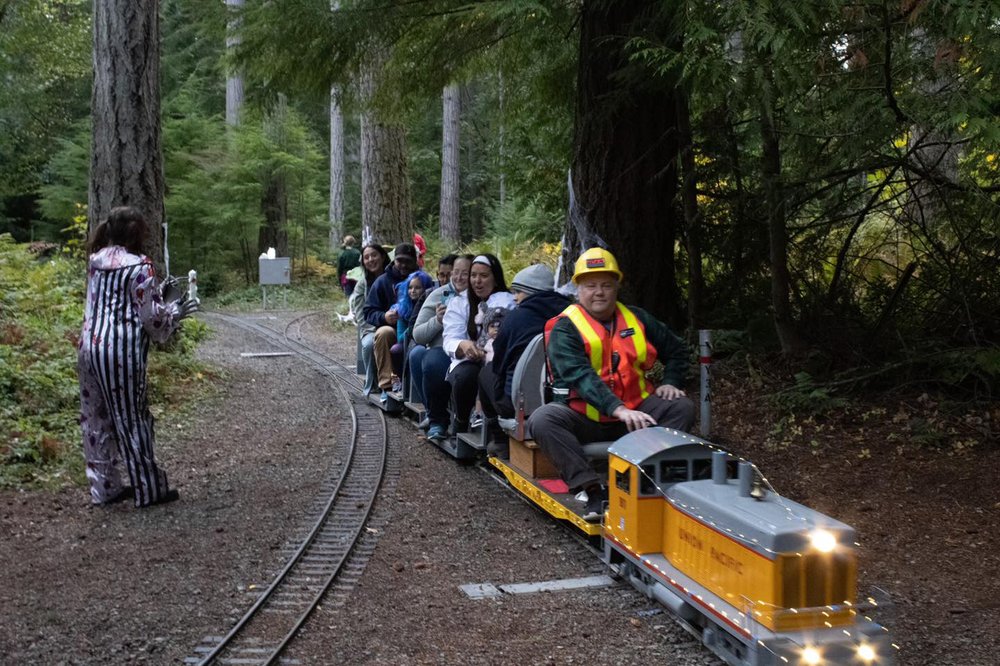 Kitsap Live Steamers Ghost Train