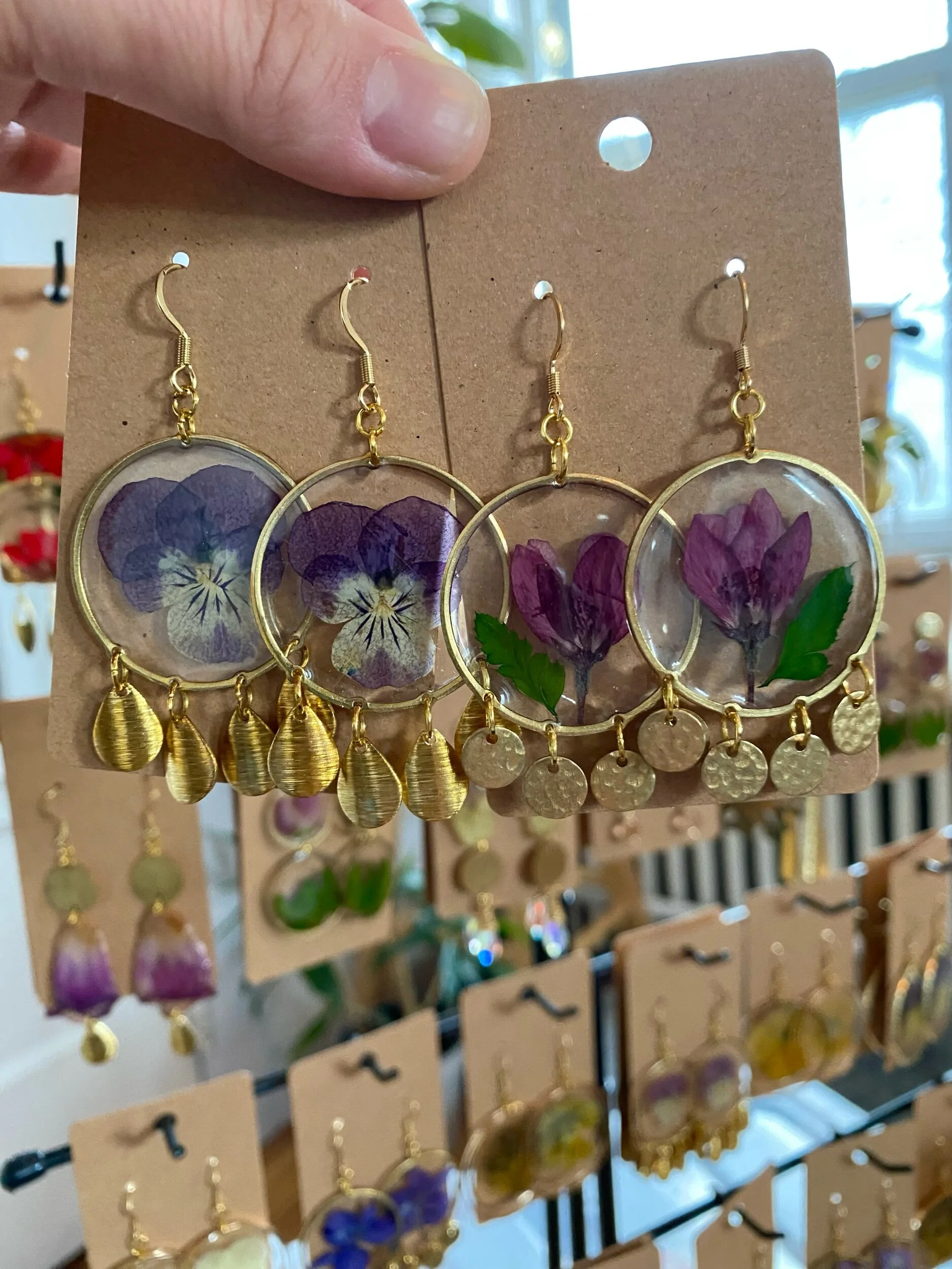 0D4183D2-68D1-4F53-817E-B1DD4D699D4C