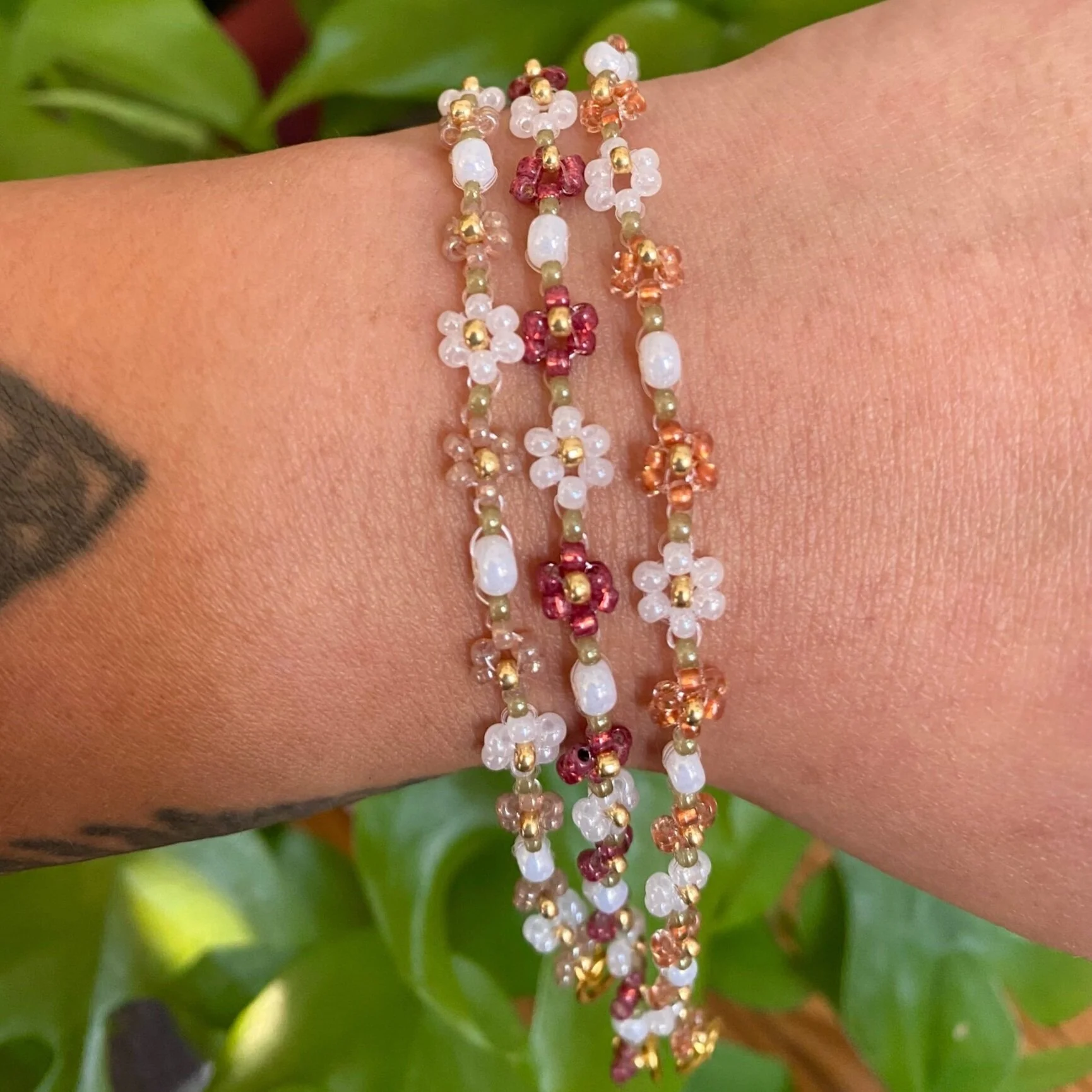 Pearly Flower Bracelet