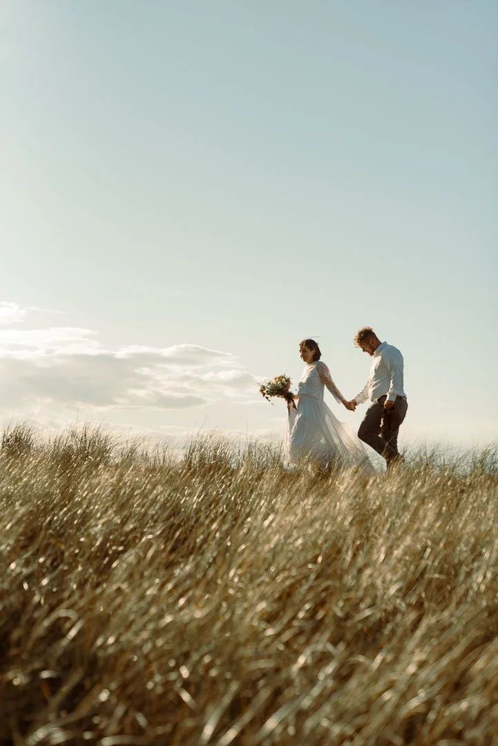 Lake Michigan Beach Elopement - Dillin &amp; Lauren