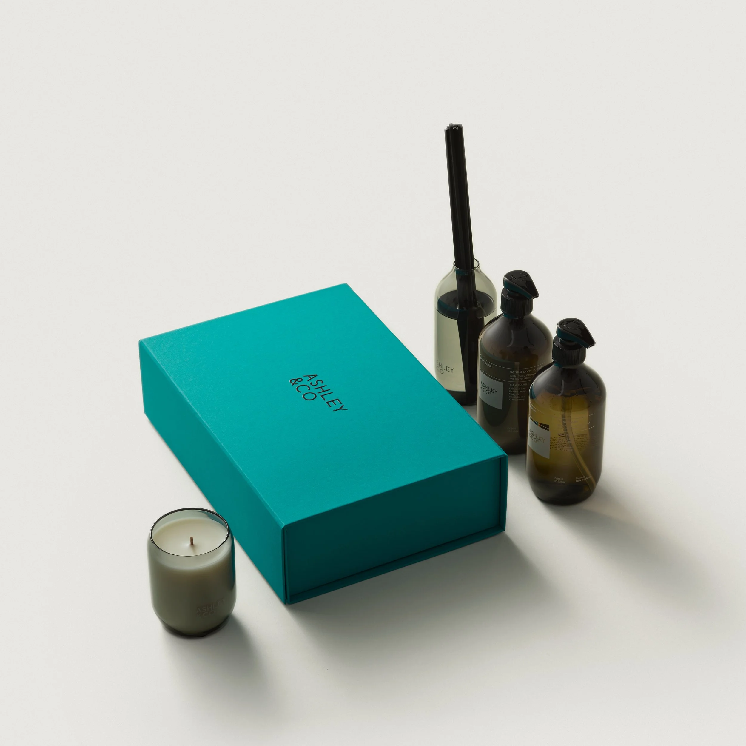 Ashley & Co_Gift Box_Scent Your Space_1_S.jpg
