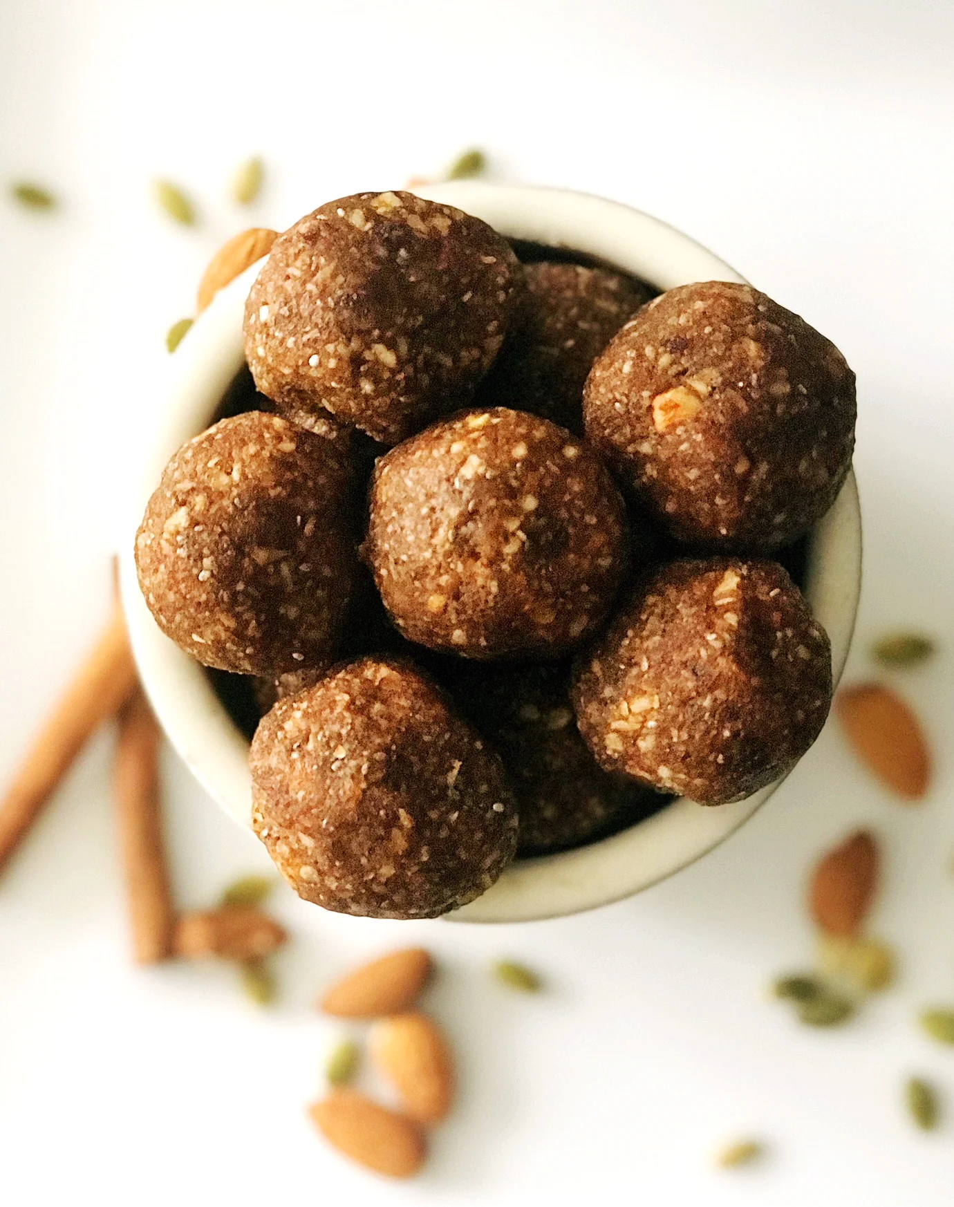 Pumpkin Spice Energy Balls