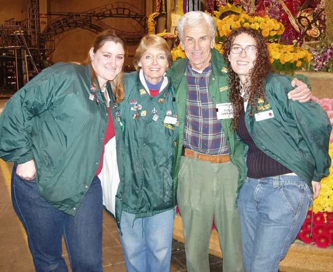 After judging, Donate Life's original crew chiefs, Misty Harlan and Yona Richman, flanked Kodak chiefs Mike and Mimi Thompson, who assumed Donate Life's reigns from the 2008 parade onward. (Photo: Bryan Stewart)
