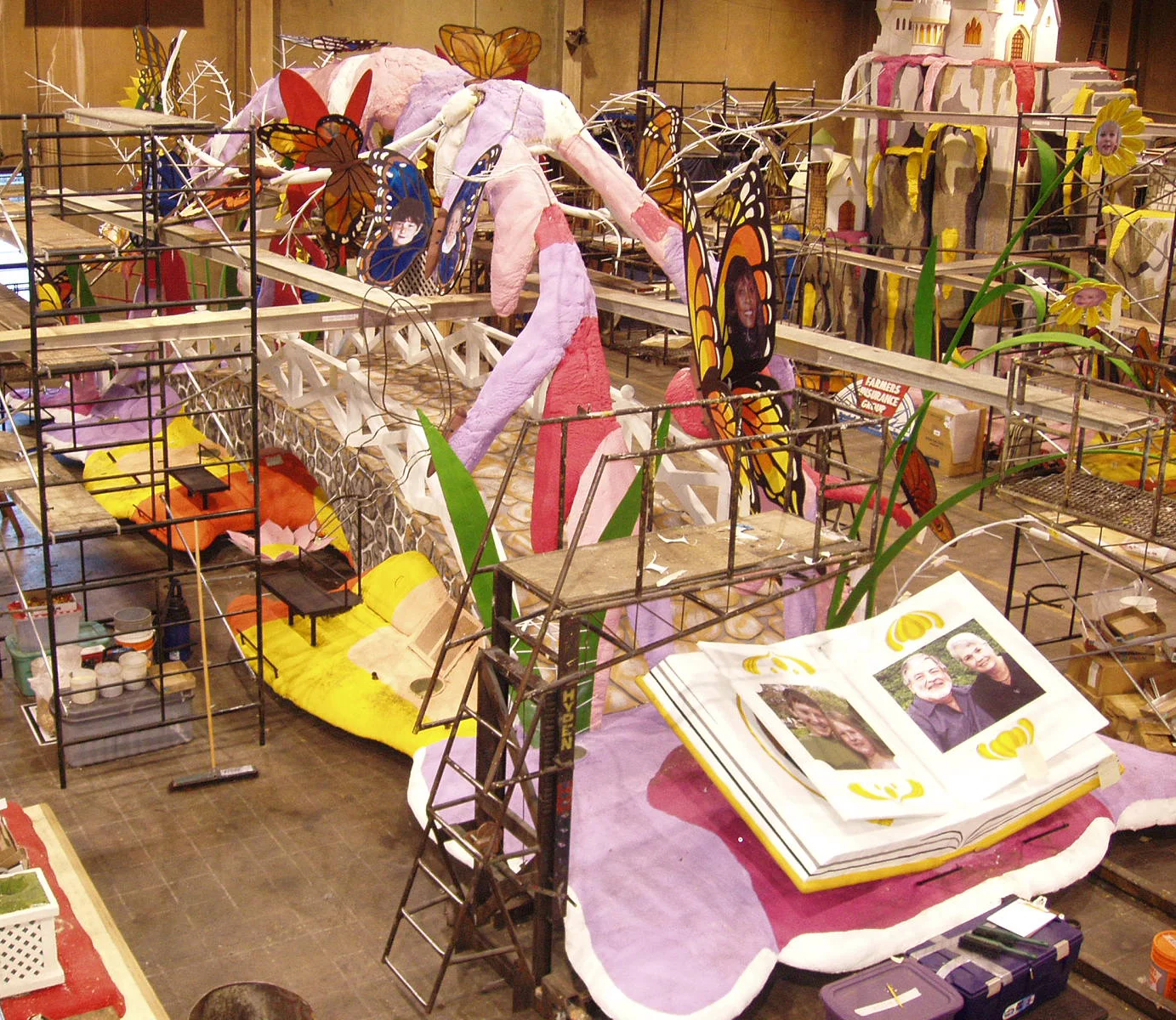 Donate Life’s volunteers decorated Kodak’s “Memory Lane” as part of a novel partnership. (Photo: Bryan Stewart)