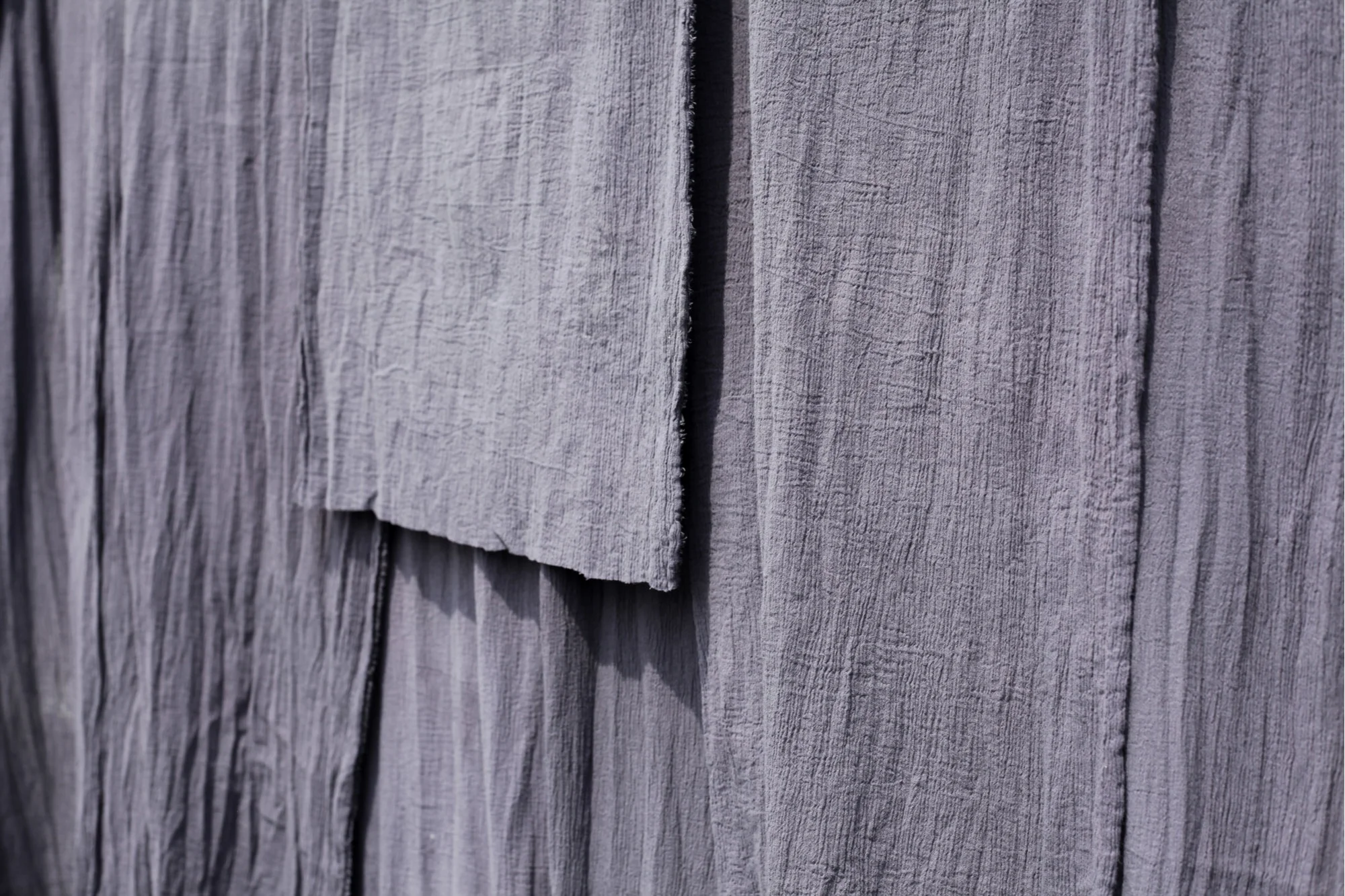 PURPLE-LAVENDER-WEDDING-CEREMONY-FABRIC-BACKDROP-LINEN.jpg
