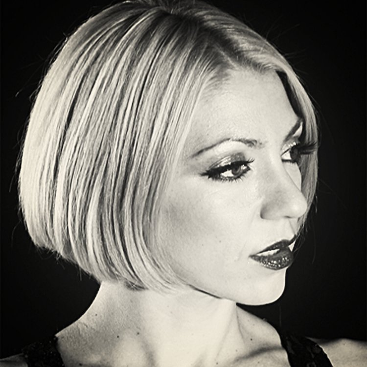 ANALIA - ARGENTINE TANGO DIRECTOR