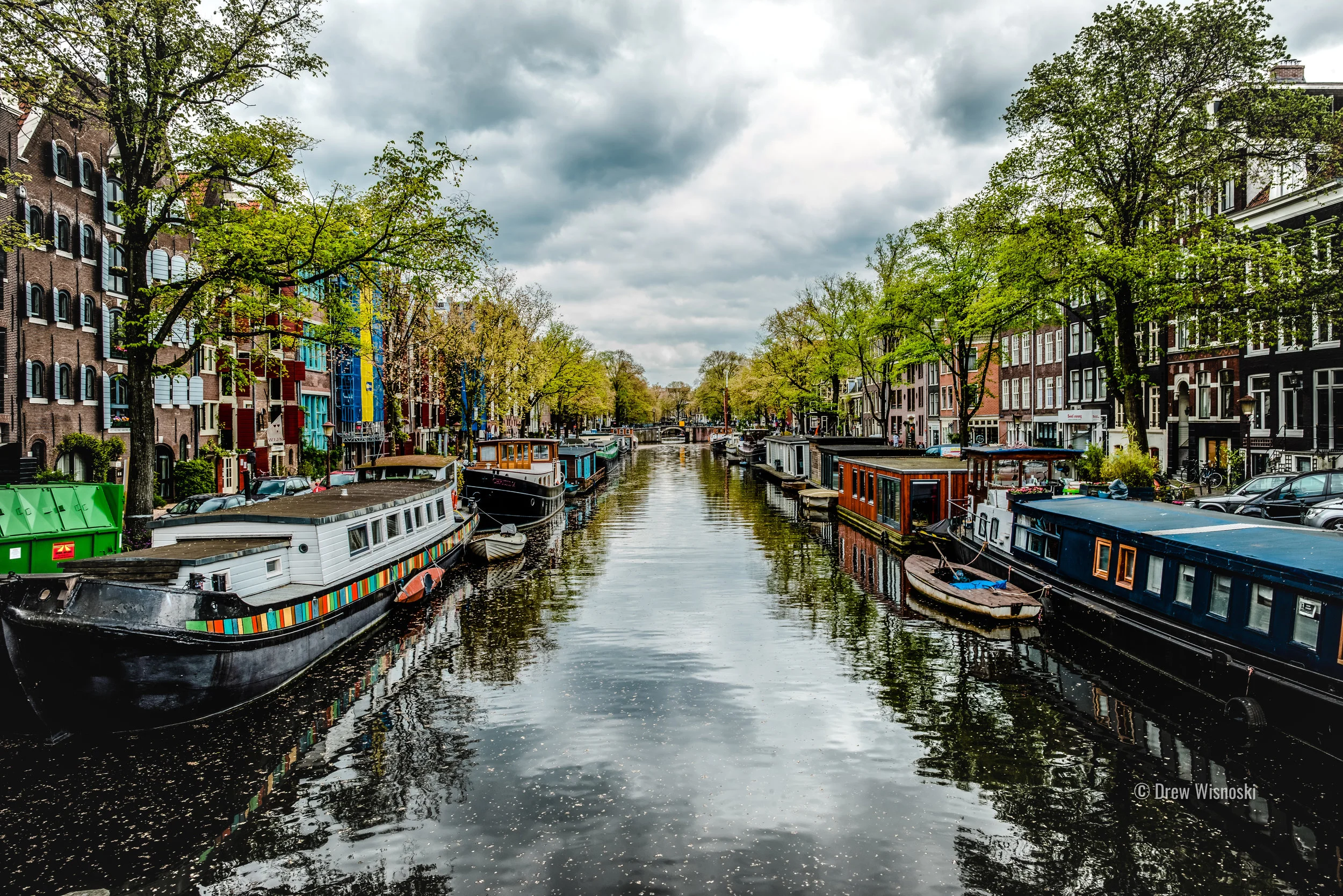 AMSTERDAM-CANAL-1-3 copy.jpg