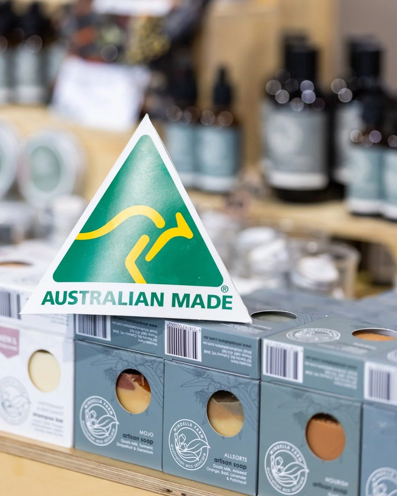 Are you passionate about supporting Australian Made brands but wish you could purchase them all in one place? @handmadecanberra  is that place! When you shop at this amazing event, every single product is made right here in Australia but awesome crea