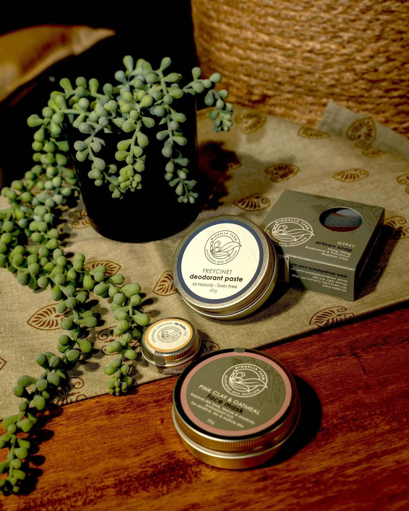 A bathroom shelf that feels good in every way.

At Windella Farm we believe in simple swaps that make a difference. Every product we create is designed to replace something in your bathroom cabinet with a choice that is kinder, more natural and more 