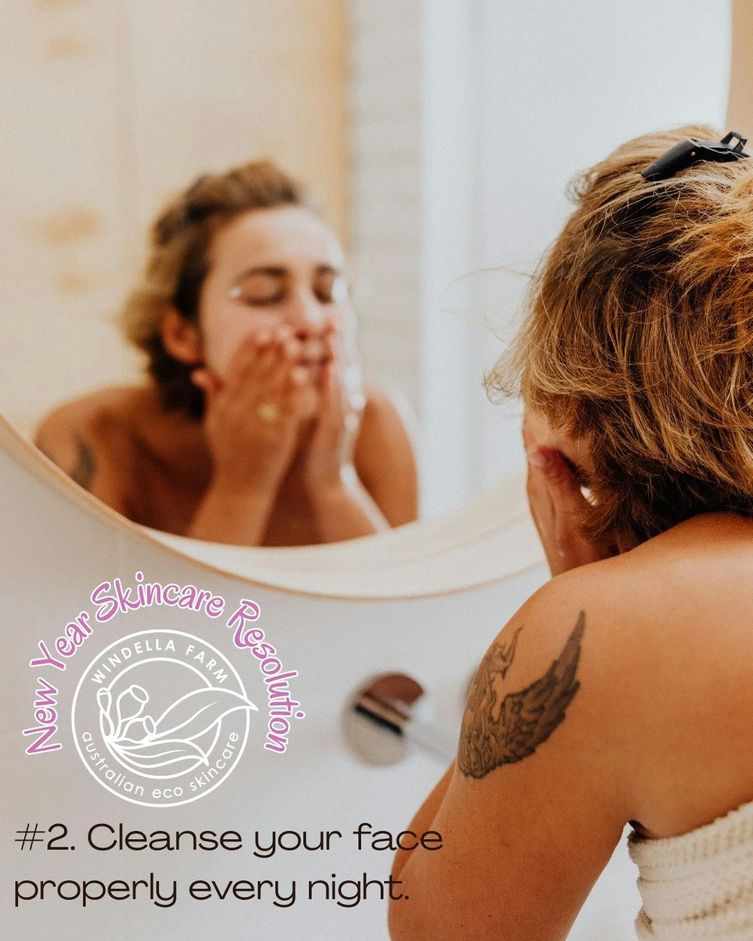 New Year Skincare Resolution #2
Cleanse your face properly at night.

SPF, sweat, dust, makeup and summer grime all build up through the day. A quick splash of water doesn&rsquo;t cut it.

Oil cleansing at night helps dissolve all of that so you&rsqu