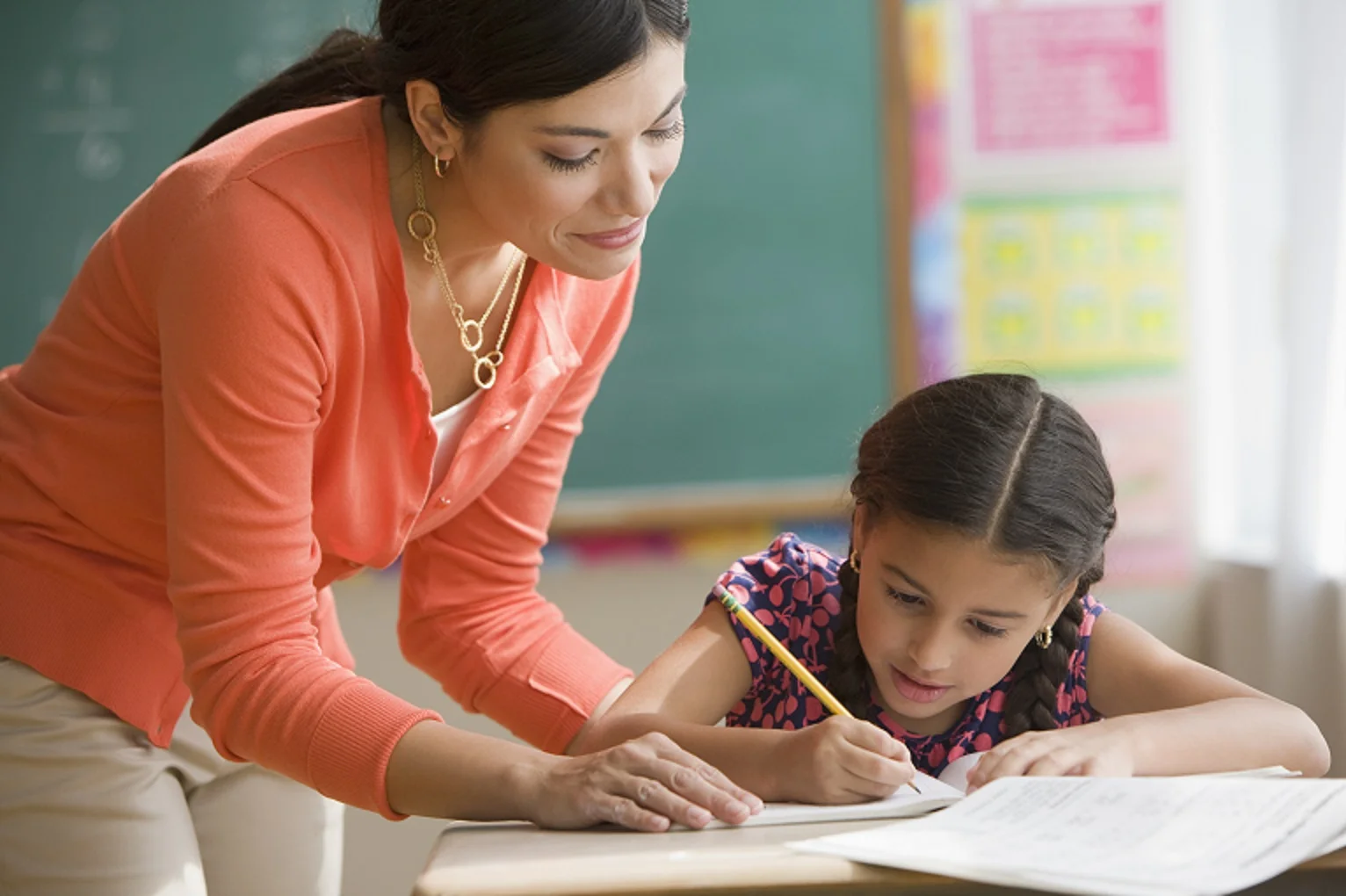 161013-teacher-stock.jpg