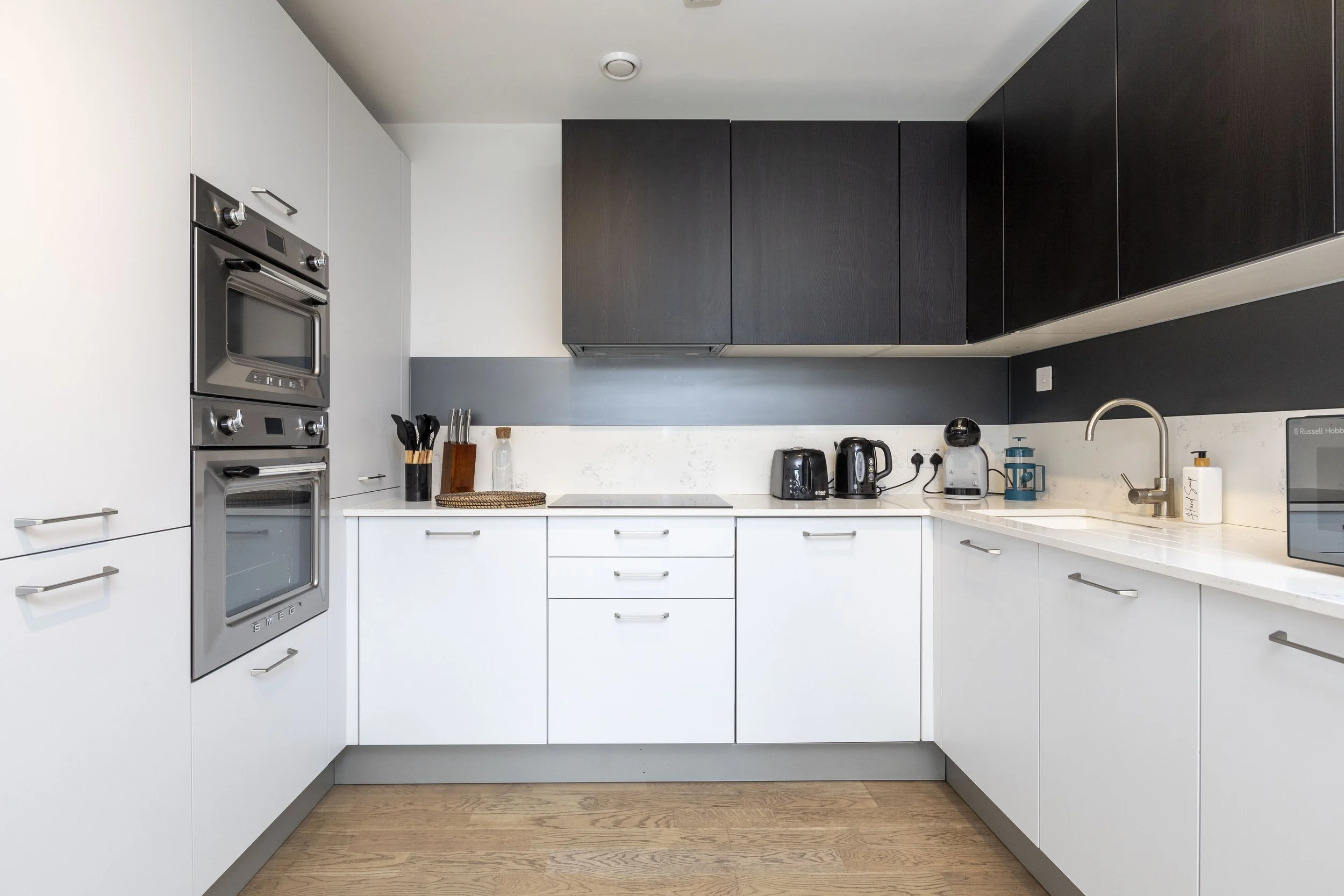 F6 Caversham Road NW523.jpg