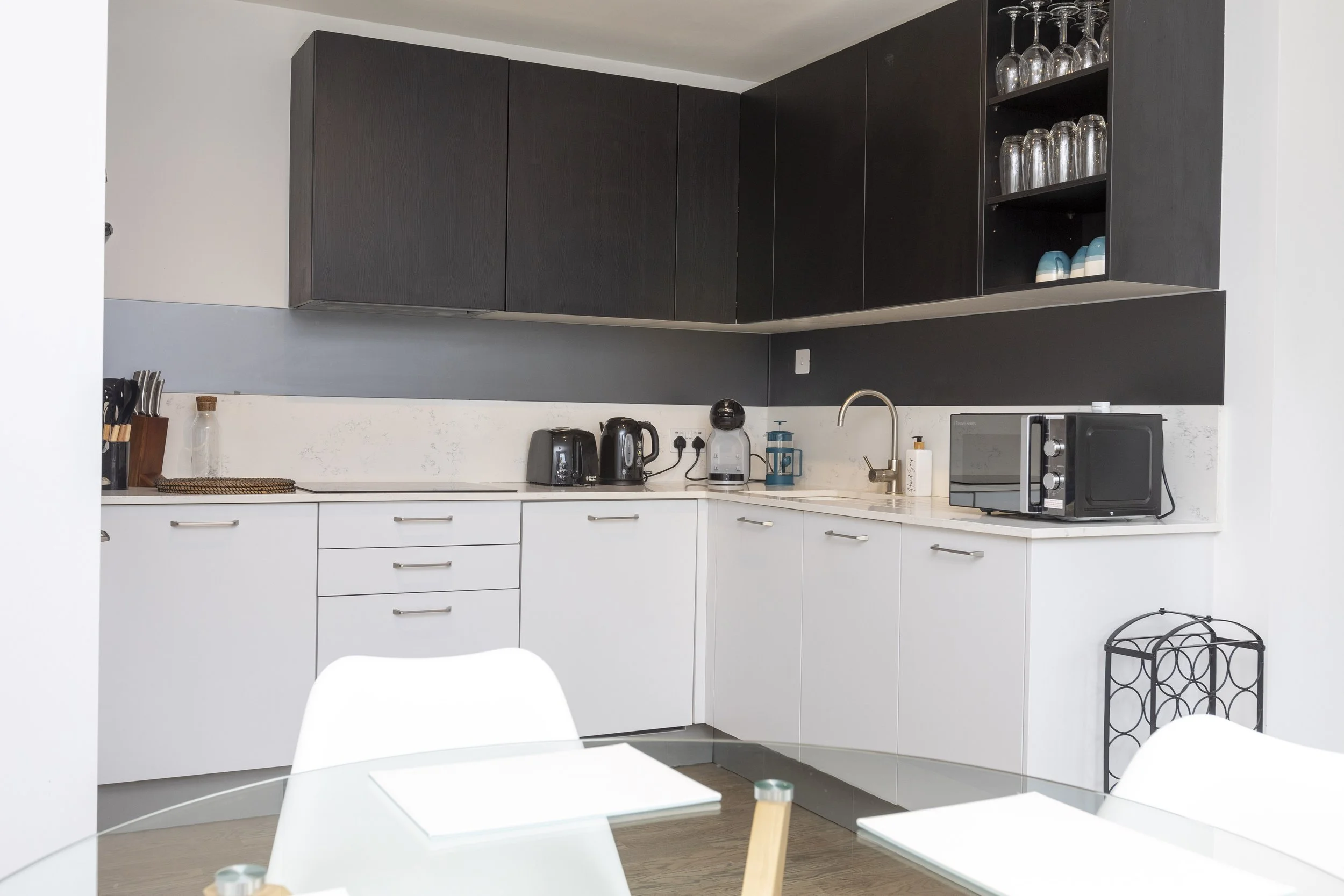 F6 Caversham Road NW526.jpg