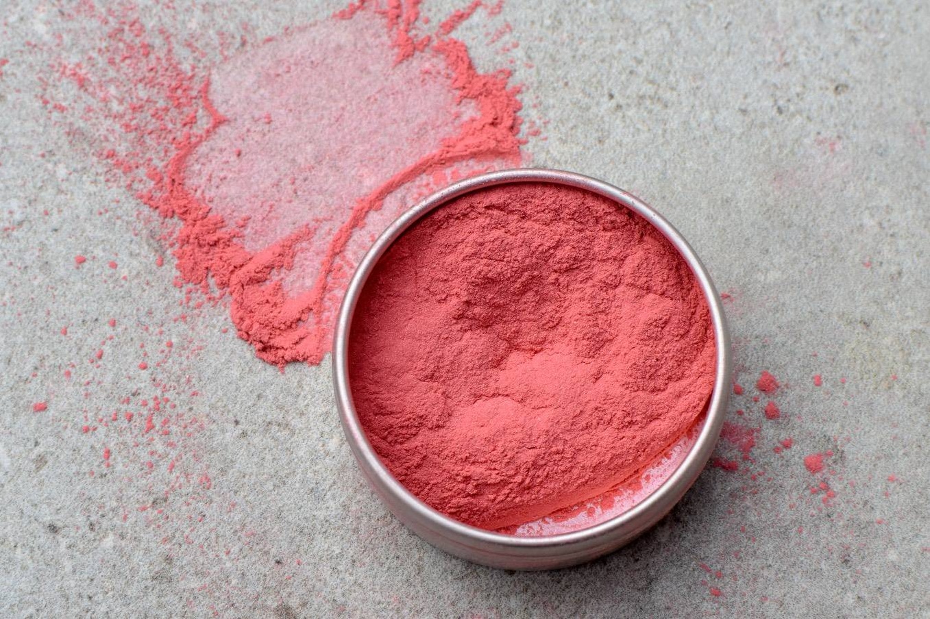 plastic-free-bathroom-make-up-costmetics-005.jpg