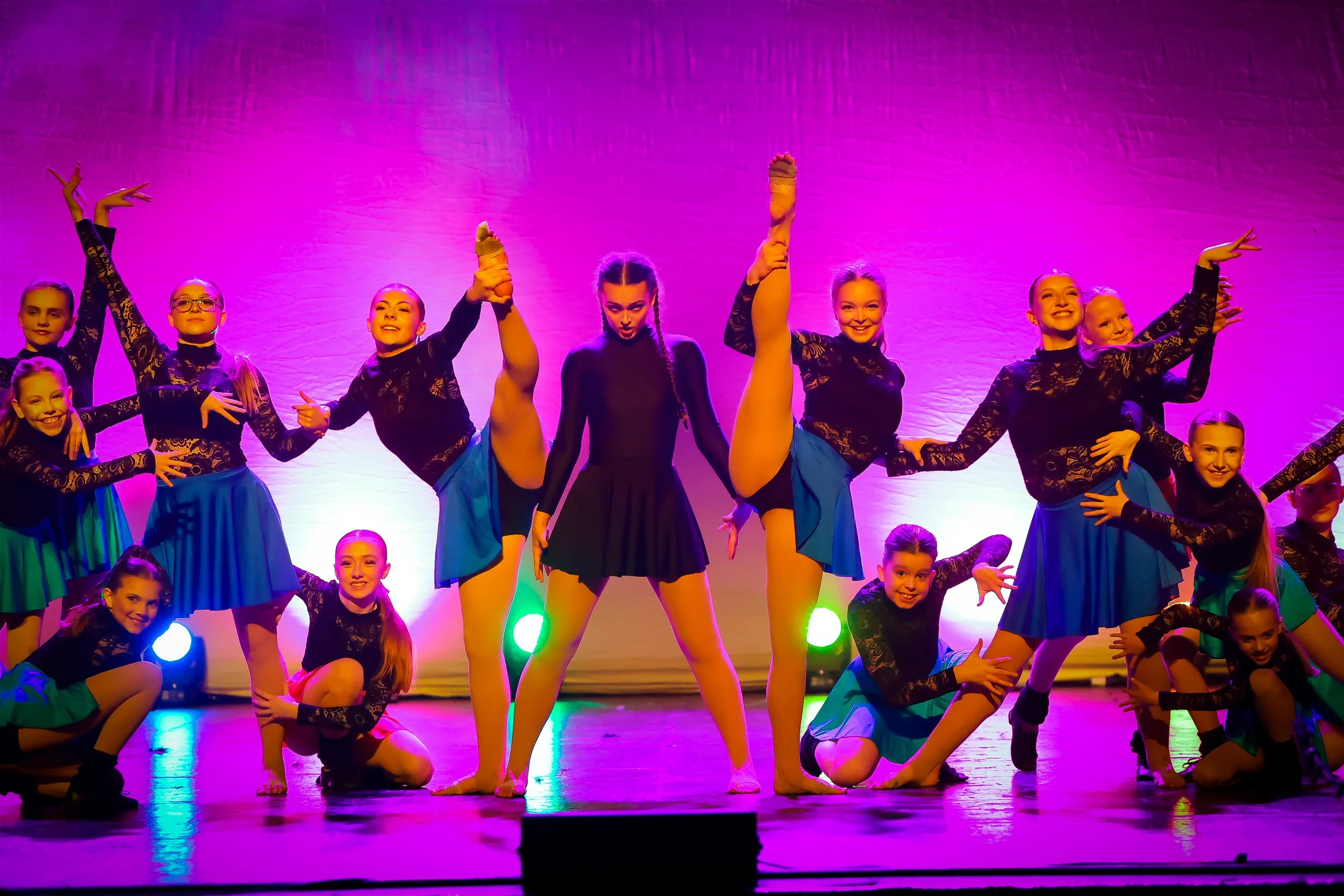 Dance-Mania-Company-22.jpg