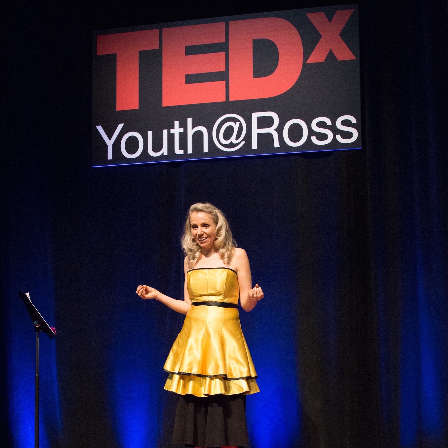 Heather-Rogers-Magician-TEDx5+%281%29.jpg