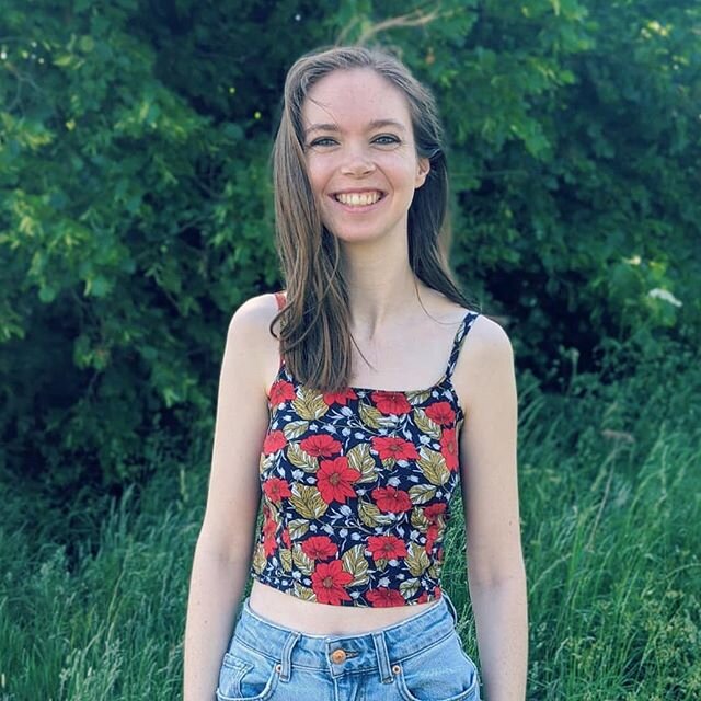 #memademay2020 day 30! Self drafted top and rtw jeans. I really want to make some navy shorts to go with this top for sunnier weather. Or maybe a skirt. Or maybe a skort! Hmm. One more day to go!
-
-
#mmmay2020
#mmm2020
#memadeveryday #imakemyownclot