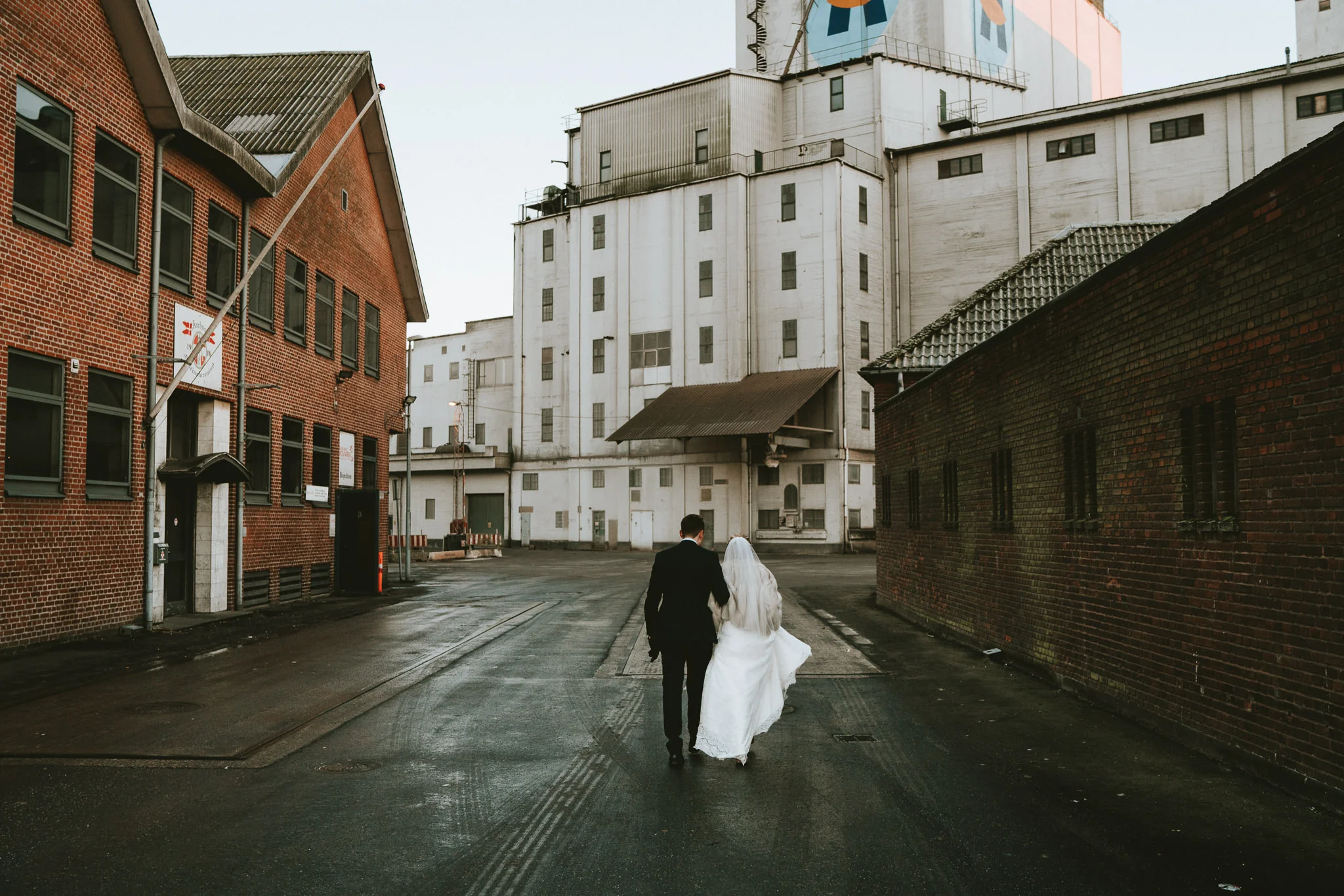 Moderne bryllupsfotograf