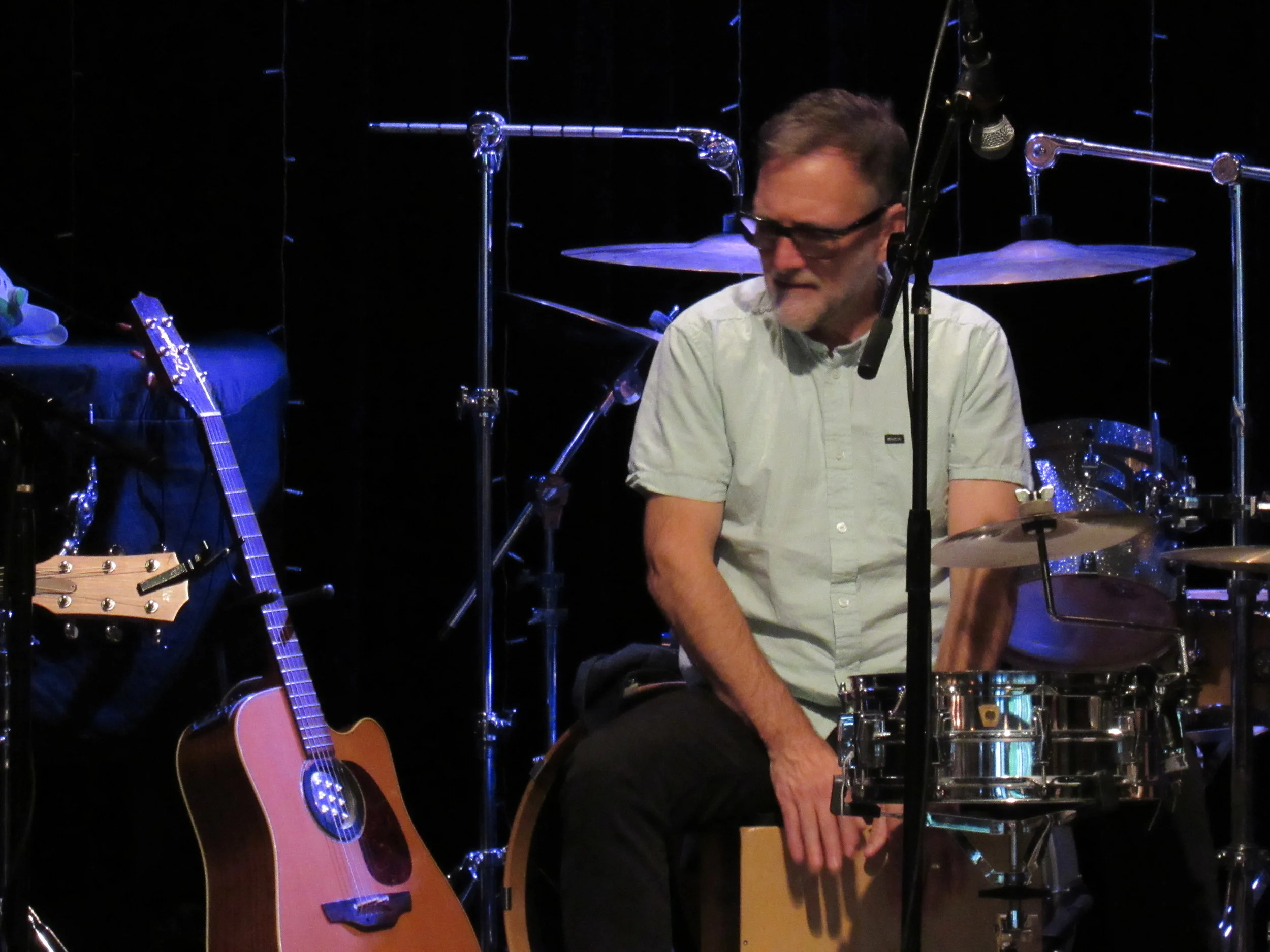  Reggie Garrett &amp; The Snakeoil Peddlers 