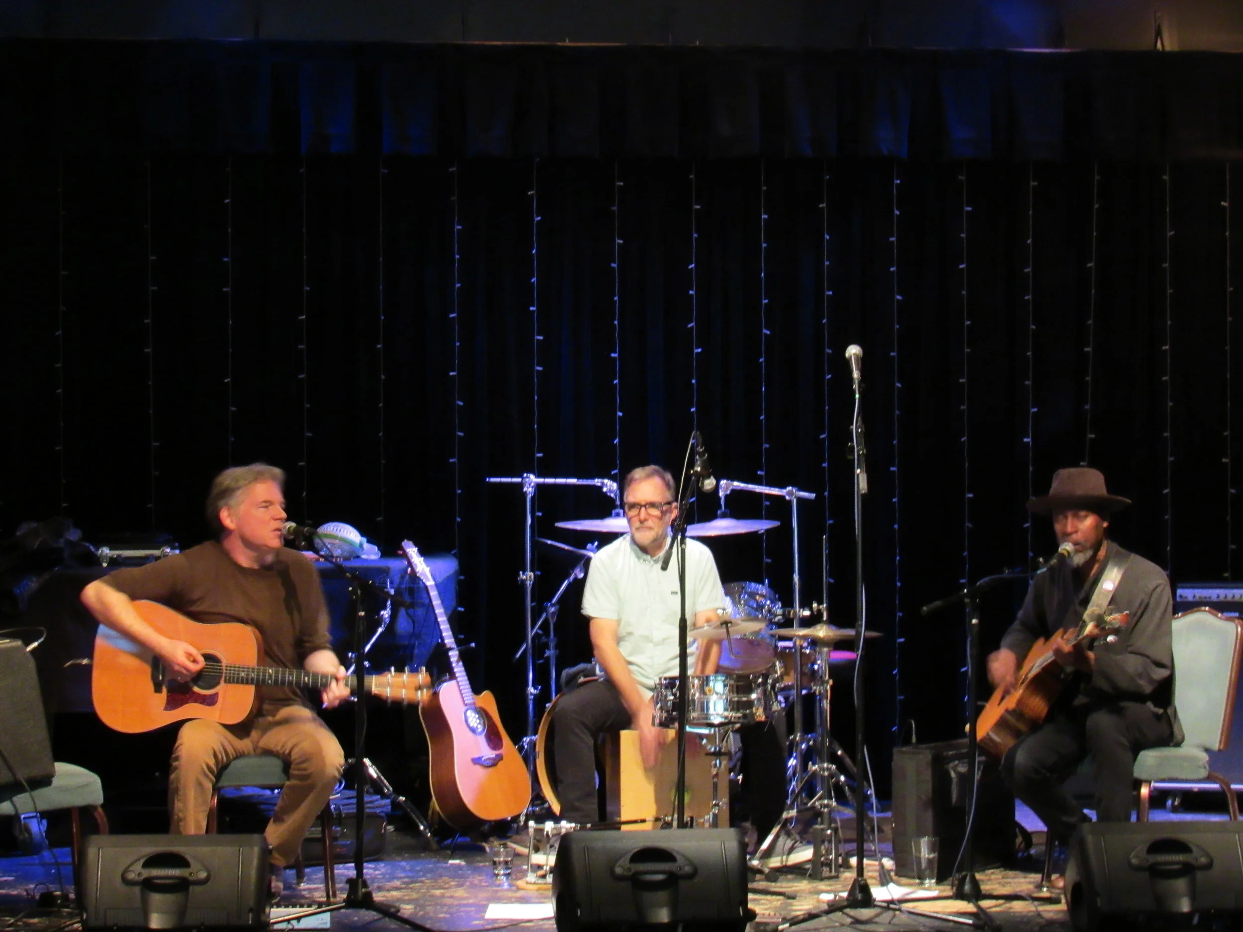  Reggie Garrett &amp; The Snakeoil Peddlers 